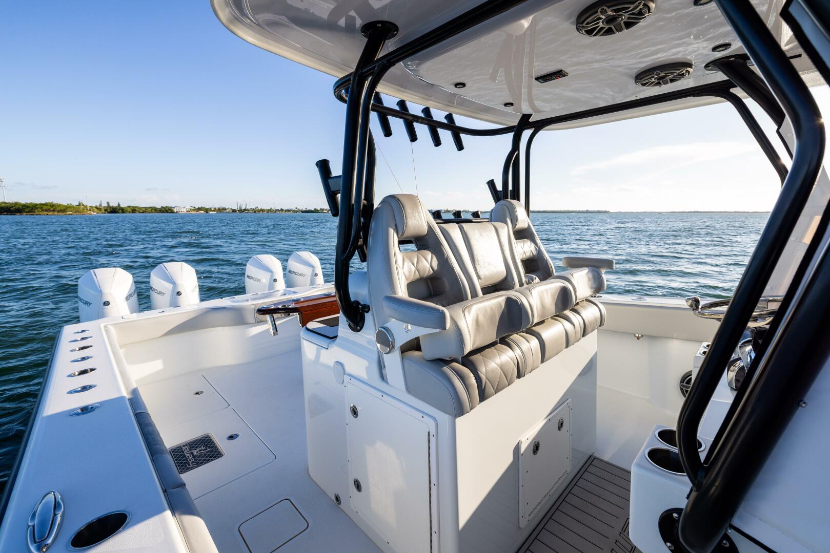37ft Freeman Yacht For Sale