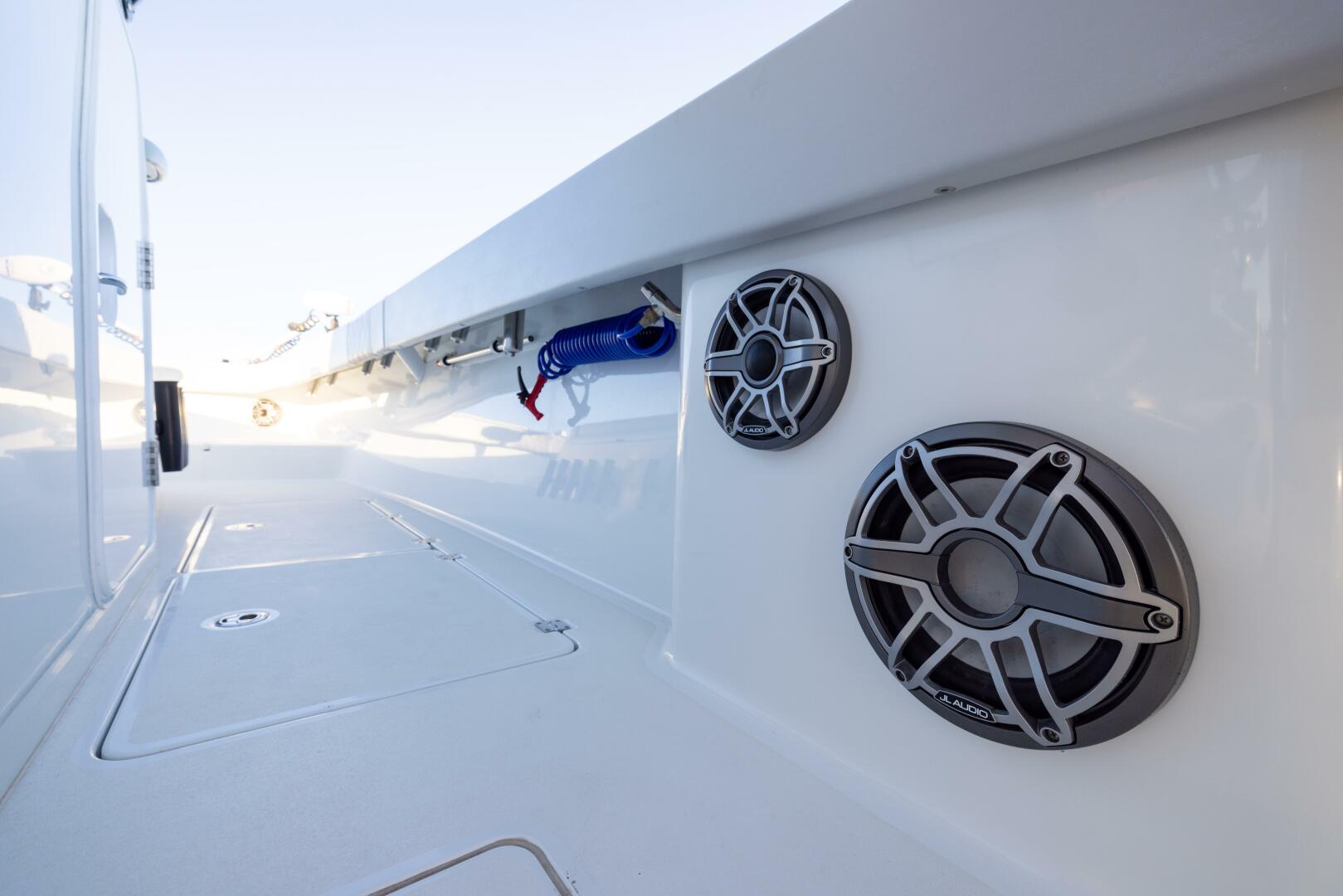 37ft Freeman Yacht For Sale