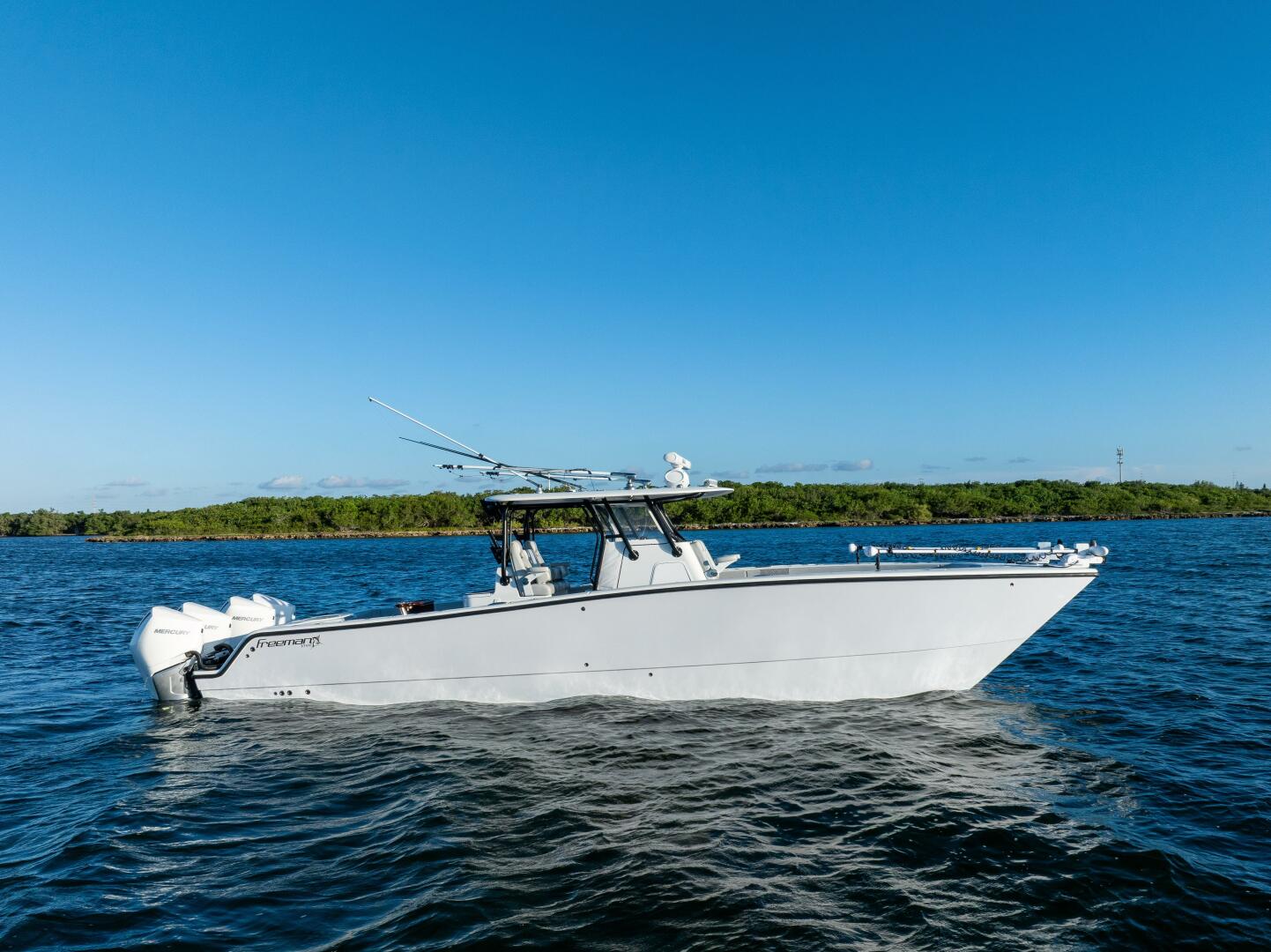 37ft Freeman Yacht For Sale
