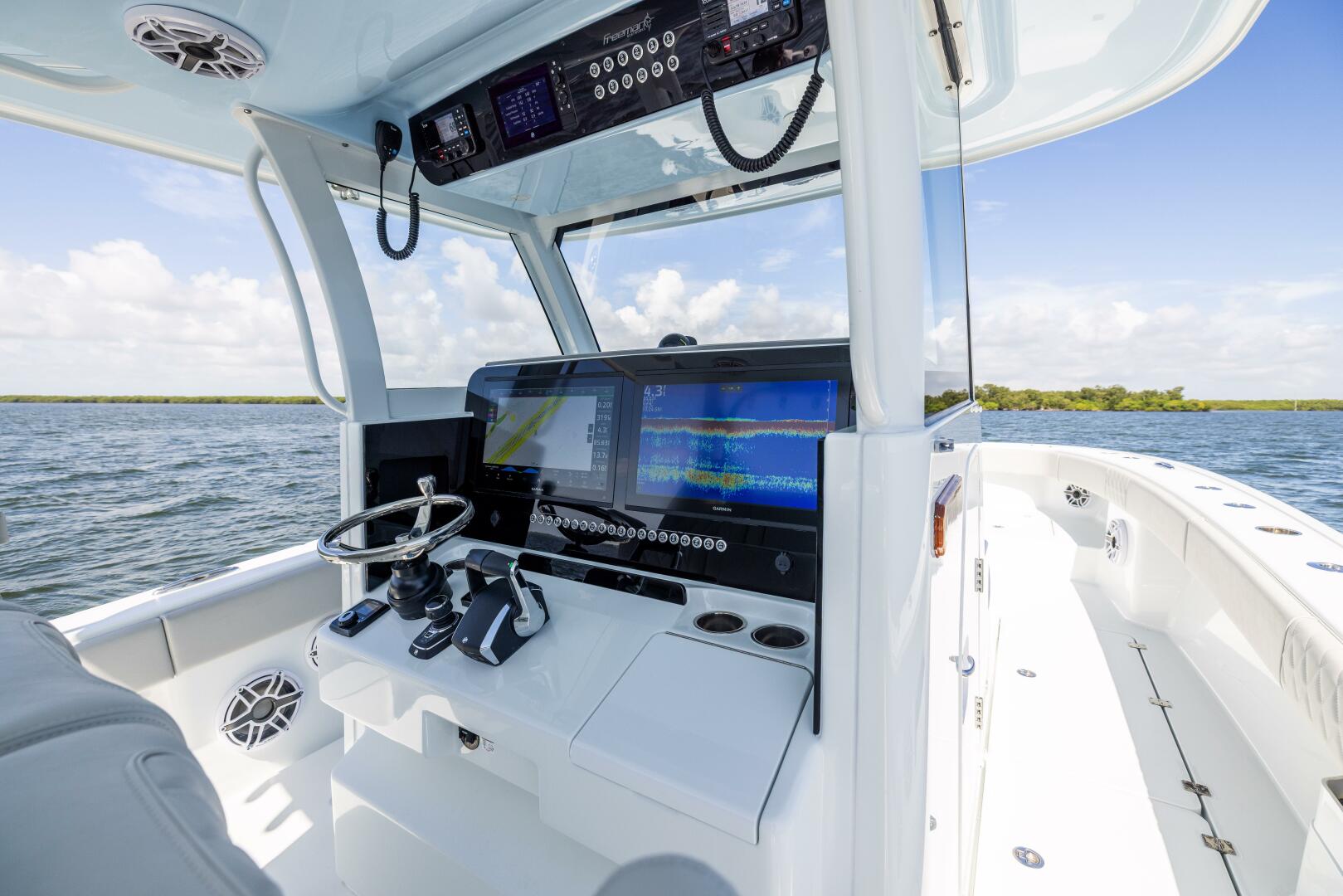 35ft Freeman Yacht For Sale