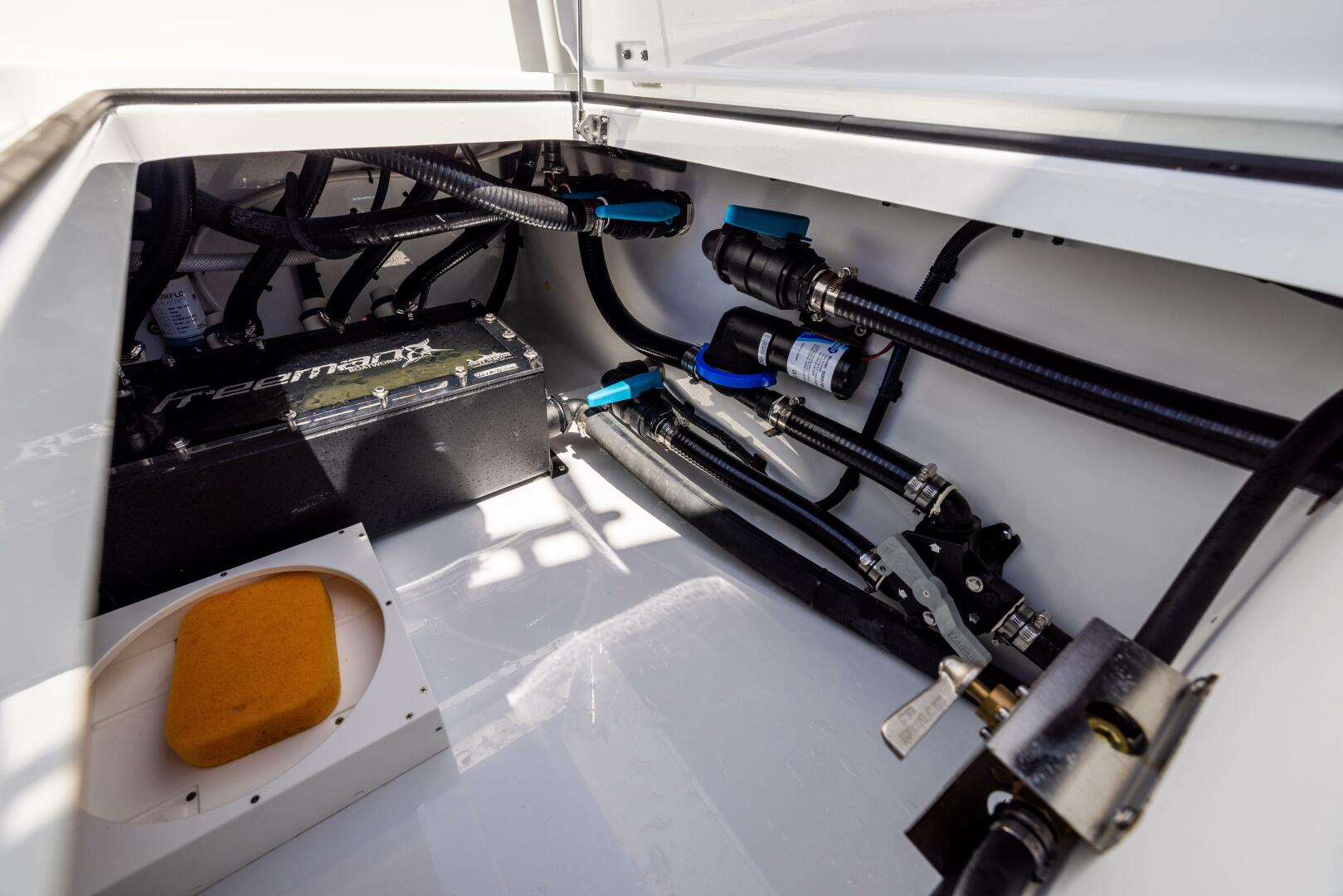 35ft Freeman Yacht For Sale