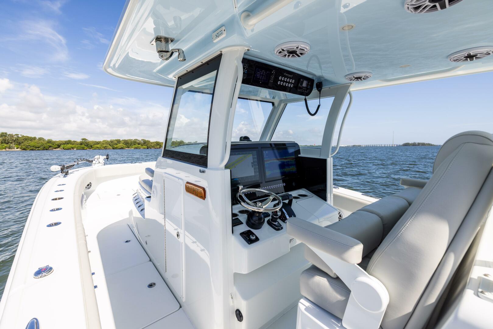 35ft Freeman Yacht For Sale
