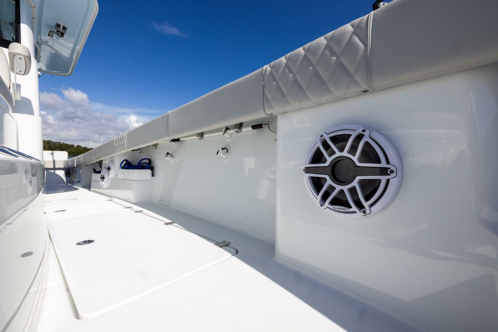35ft Freeman Yacht For Sale