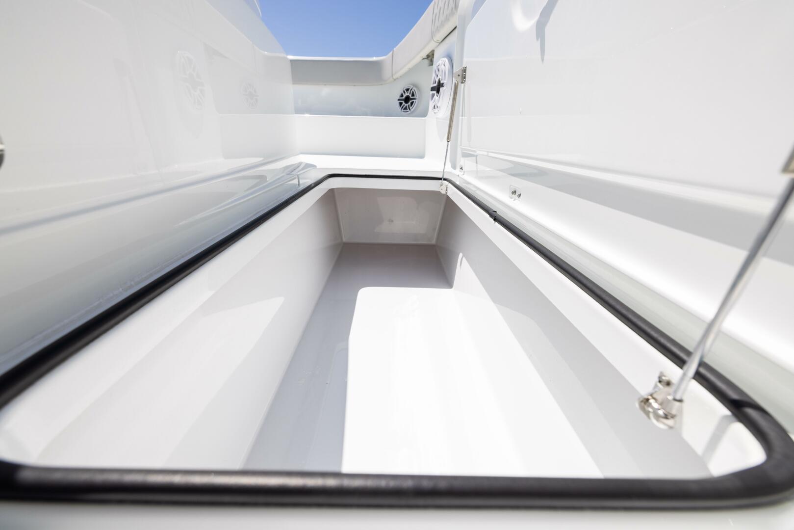 35ft Freeman Yacht For Sale