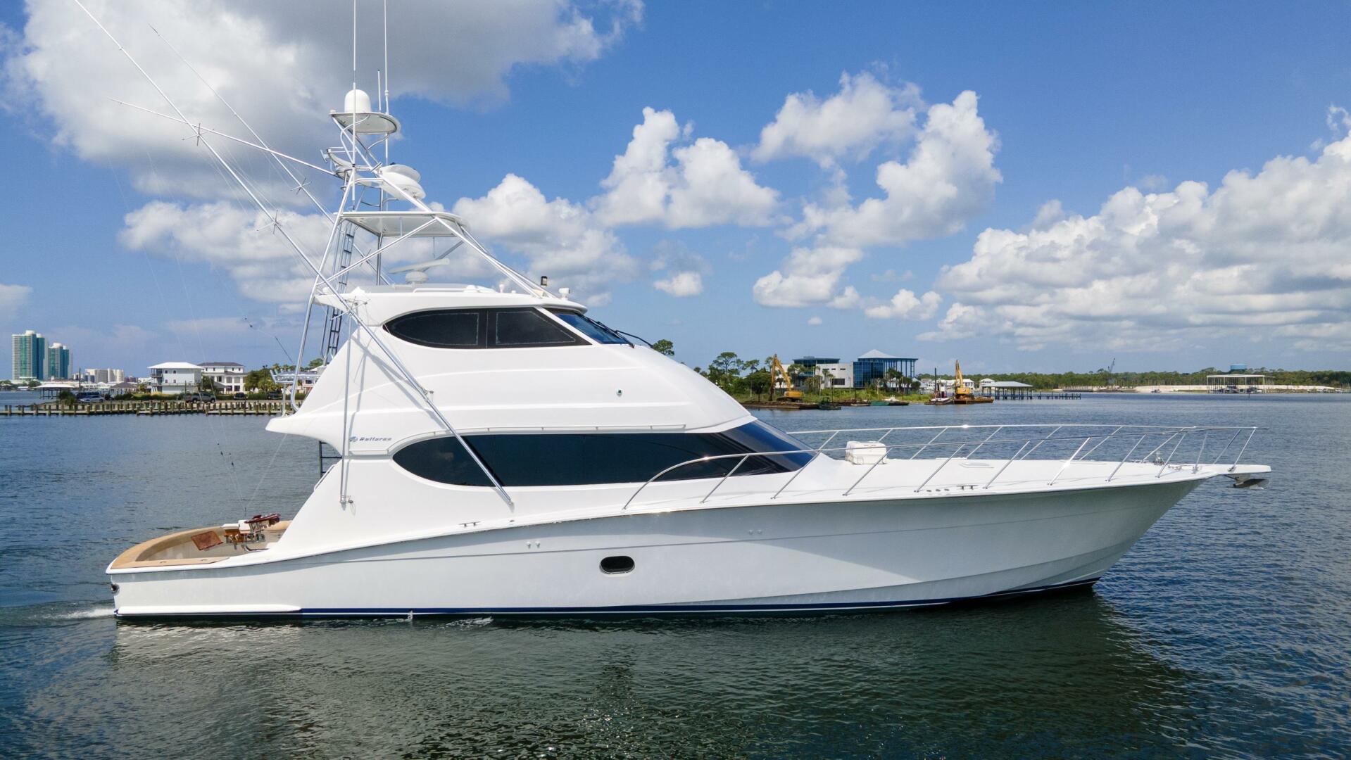 2007 68 Hatteras 68 Enclosed Bridge REFUGE Starboard Profile