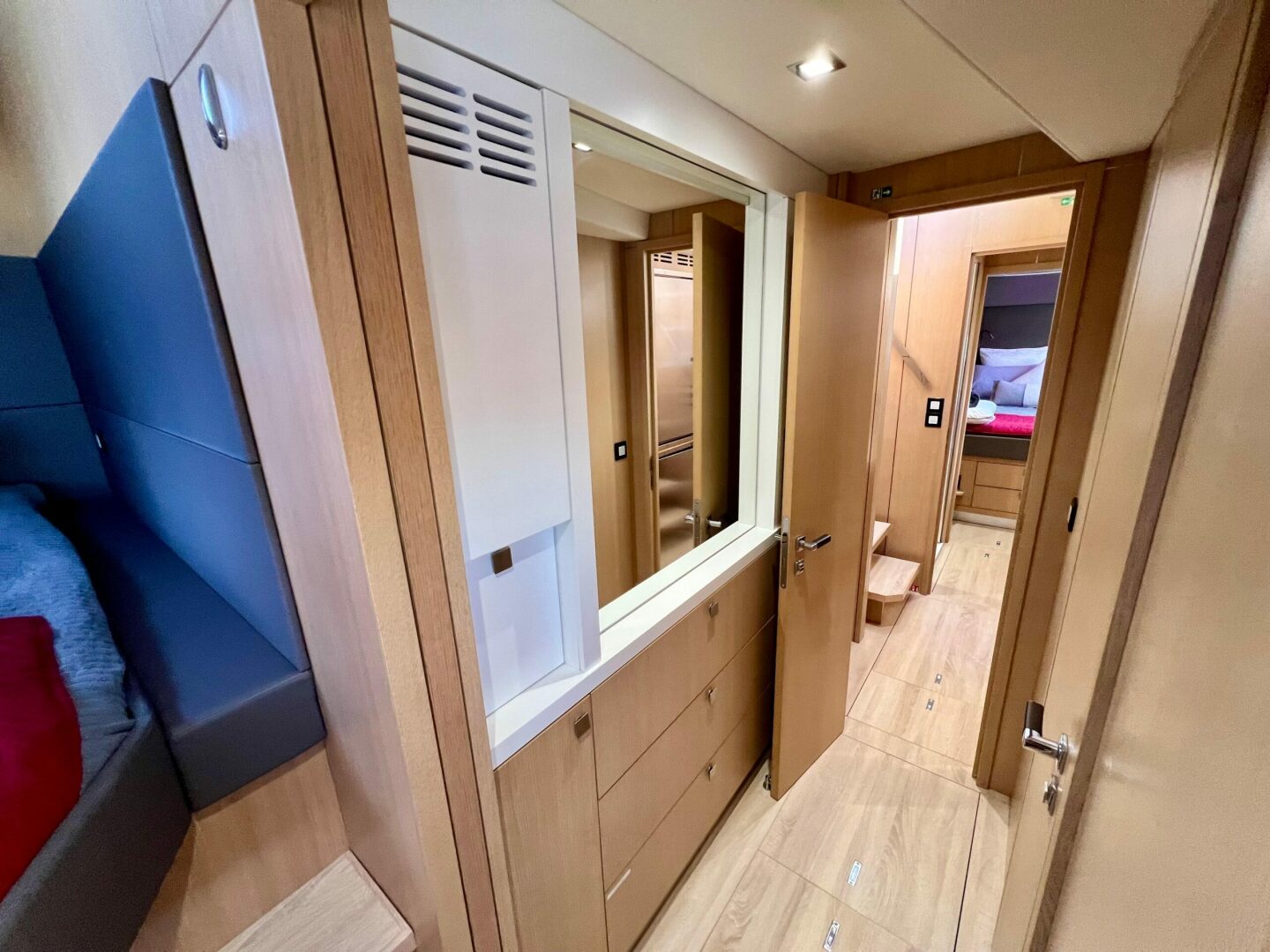 56ft Privilege Yacht For Sale