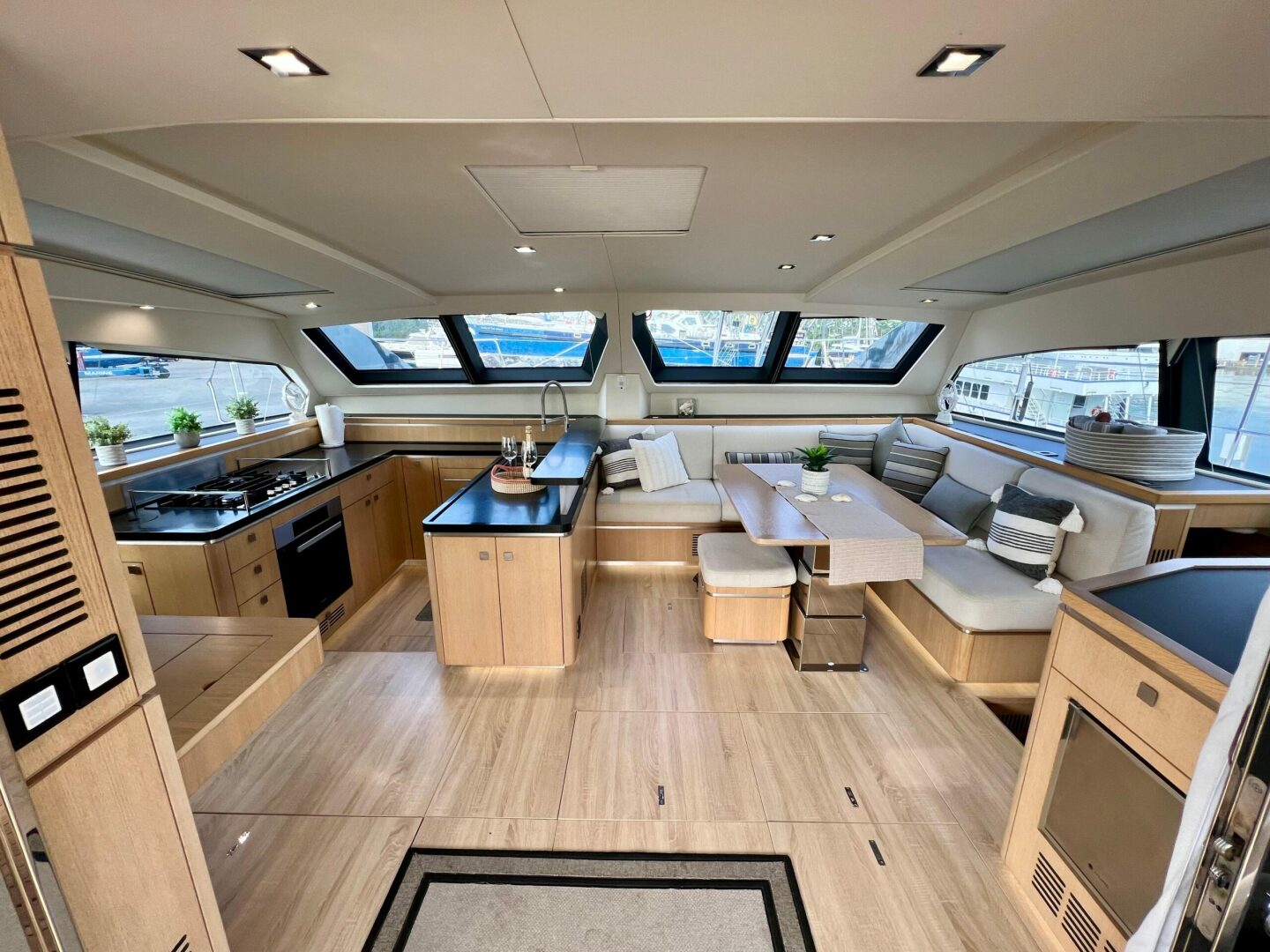 56ft Privilege Yacht For Sale