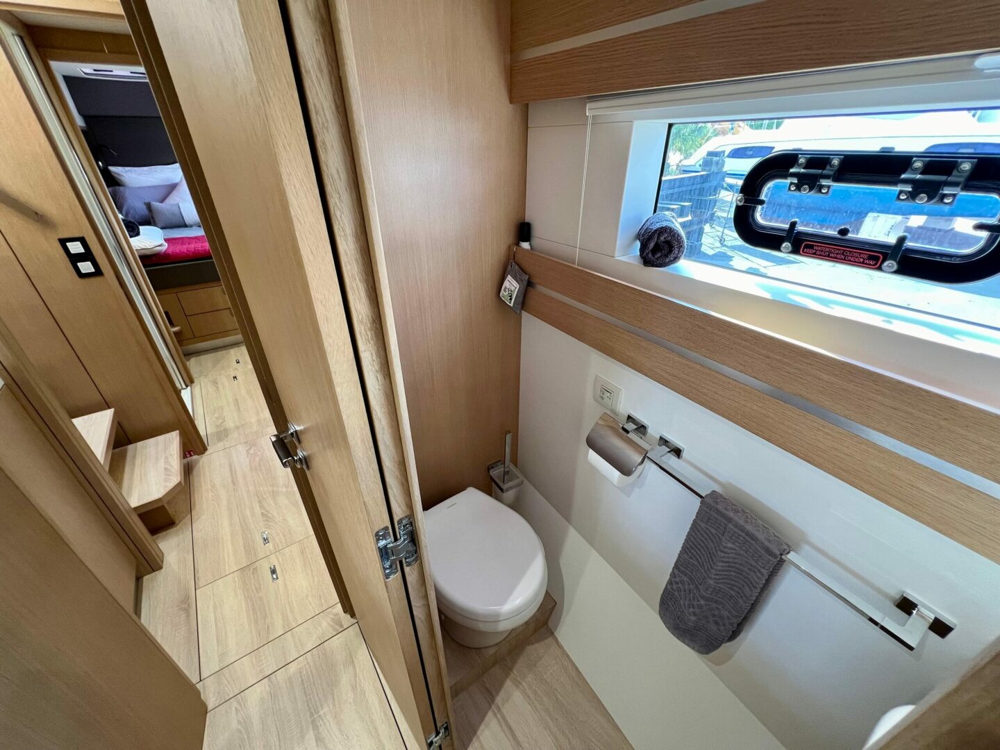 56ft Privilege Yacht For Sale