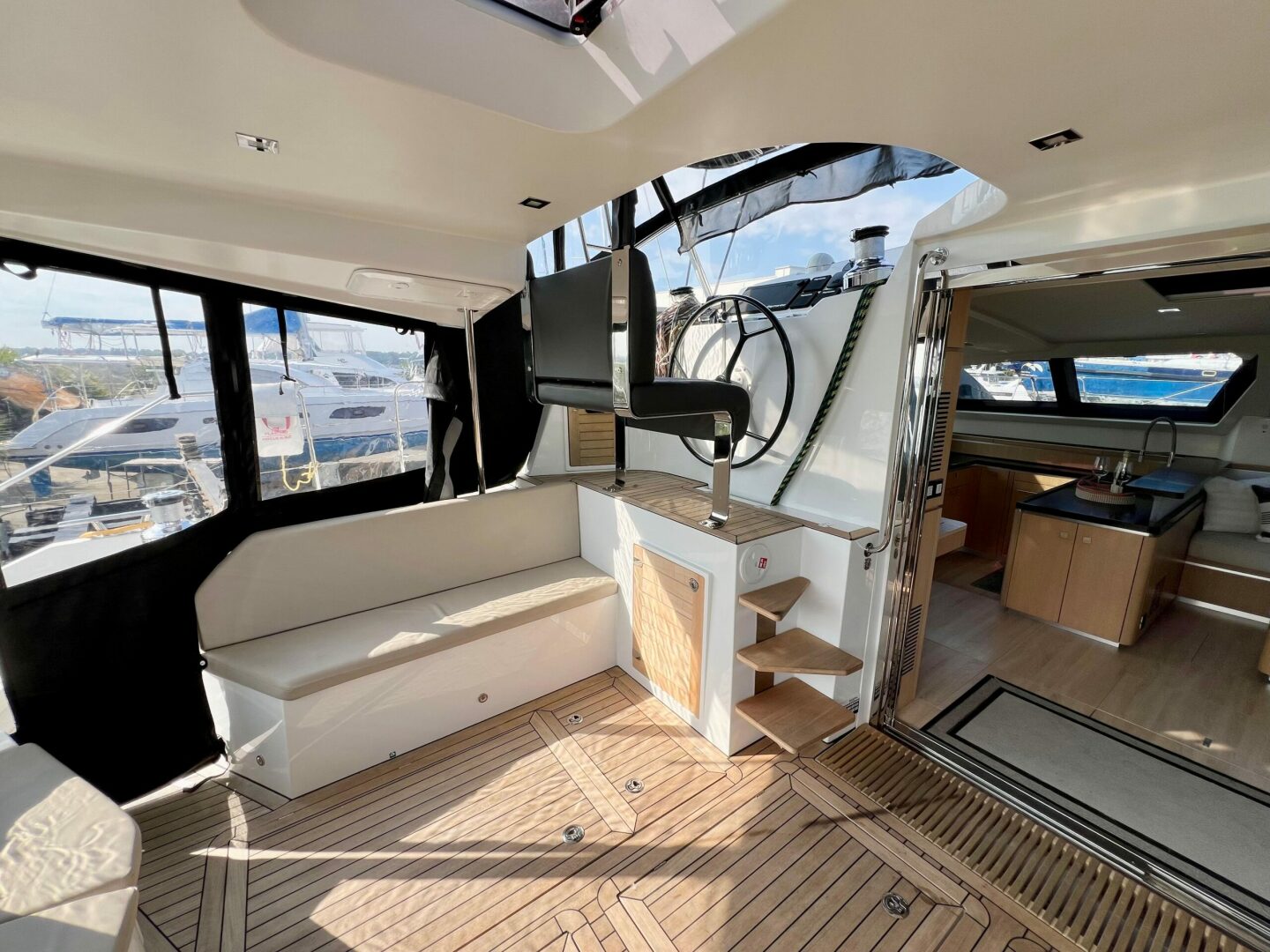 56ft Privilege Yacht For Sale