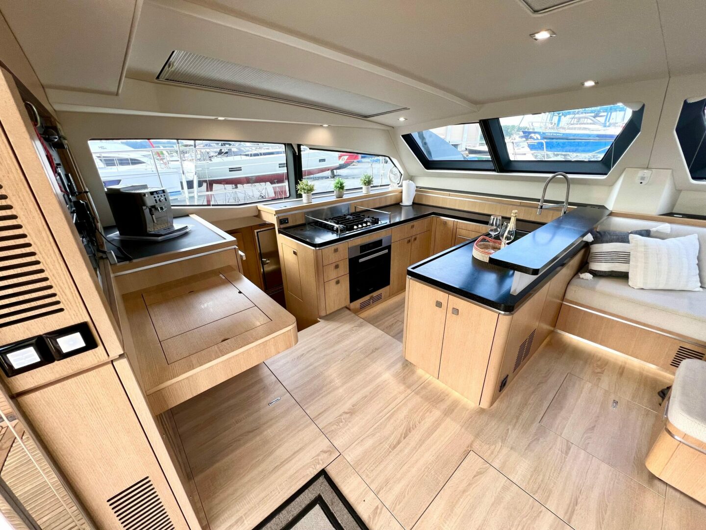 56ft Privilege Yacht For Sale