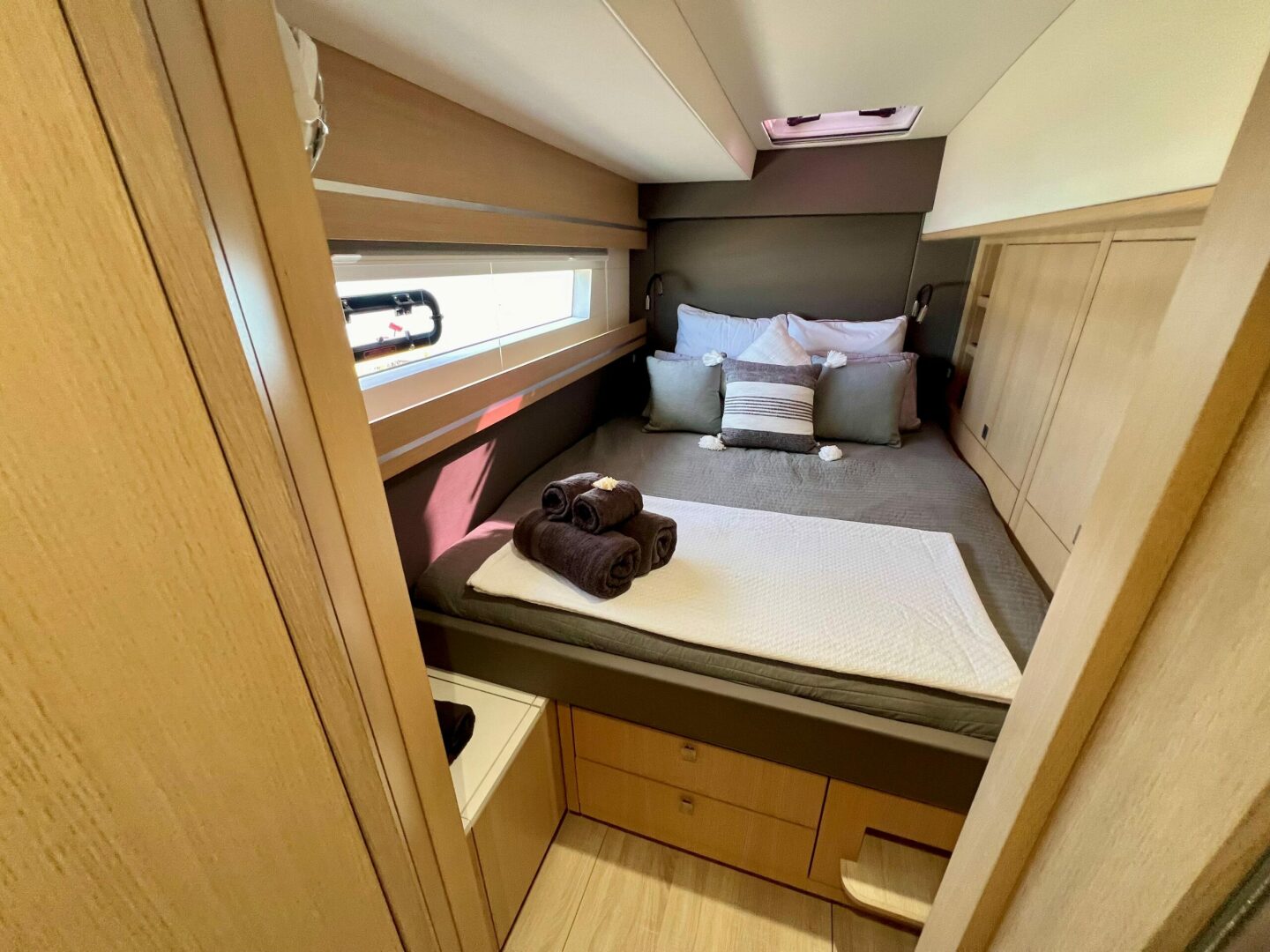 56ft Privilege Yacht For Sale