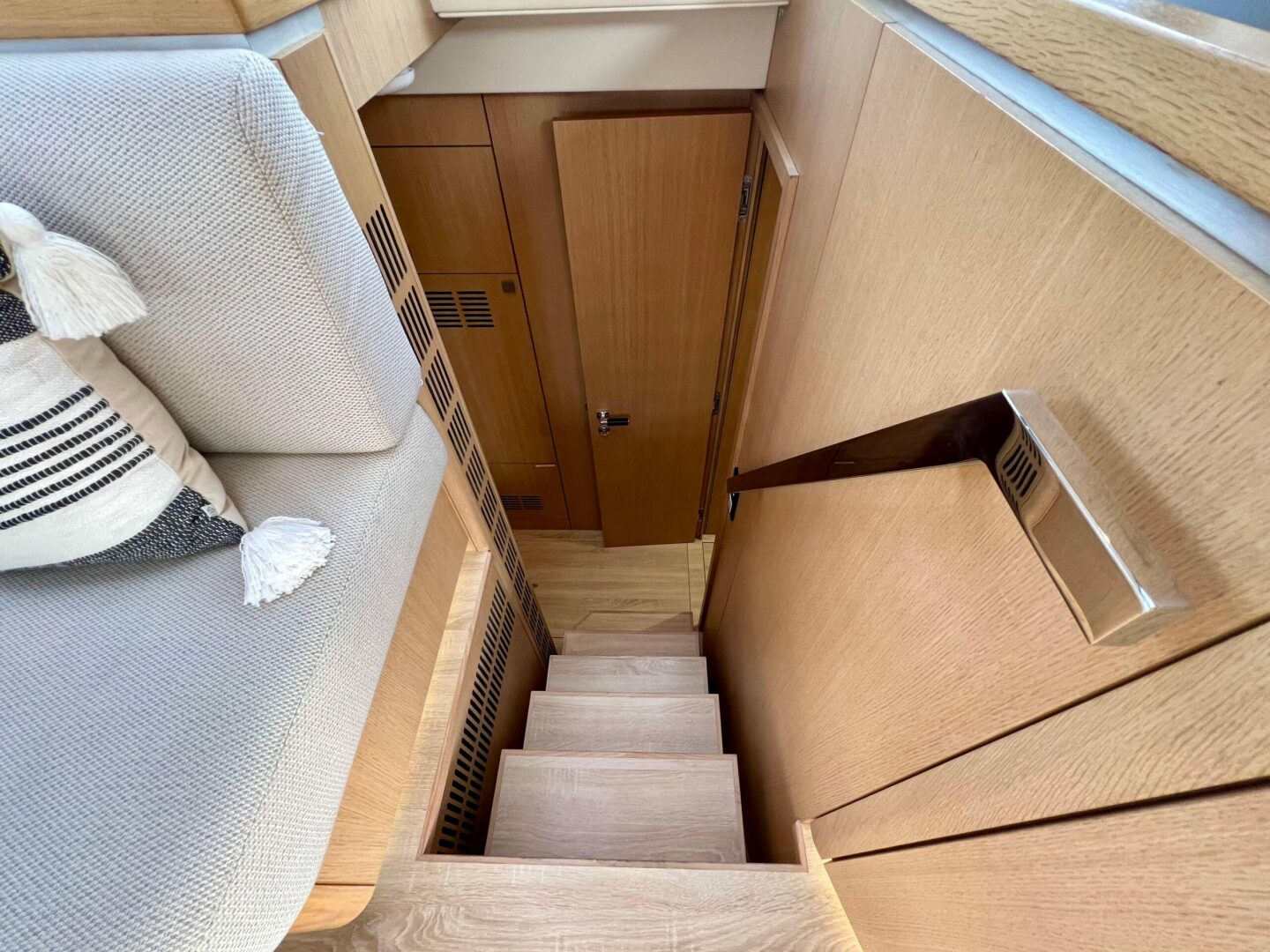 56ft Privilege Yacht For Sale