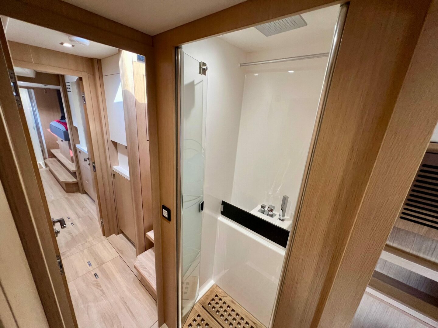 56ft Privilege Yacht For Sale