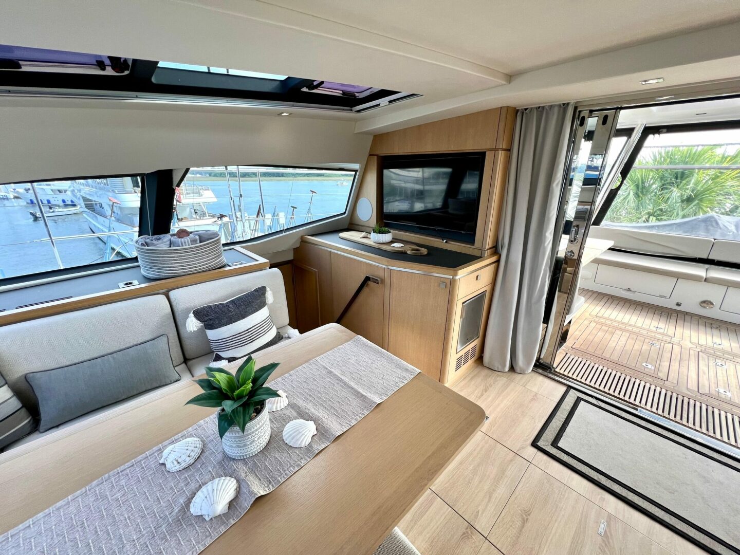 56ft Privilege Yacht For Sale