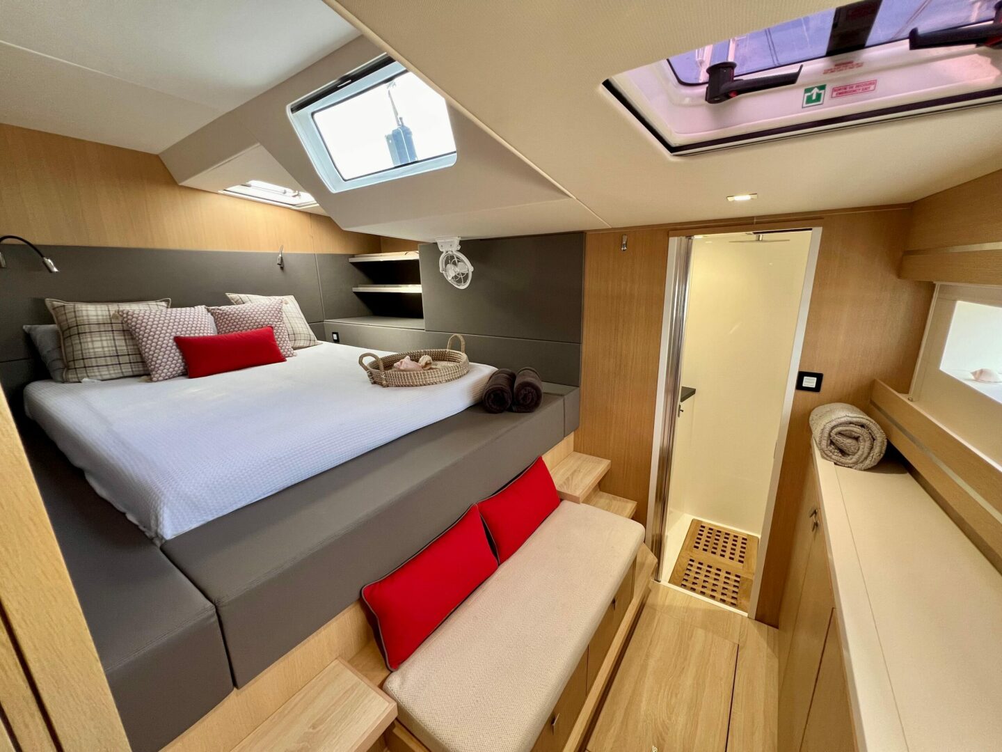 56ft Privilege Yacht For Sale