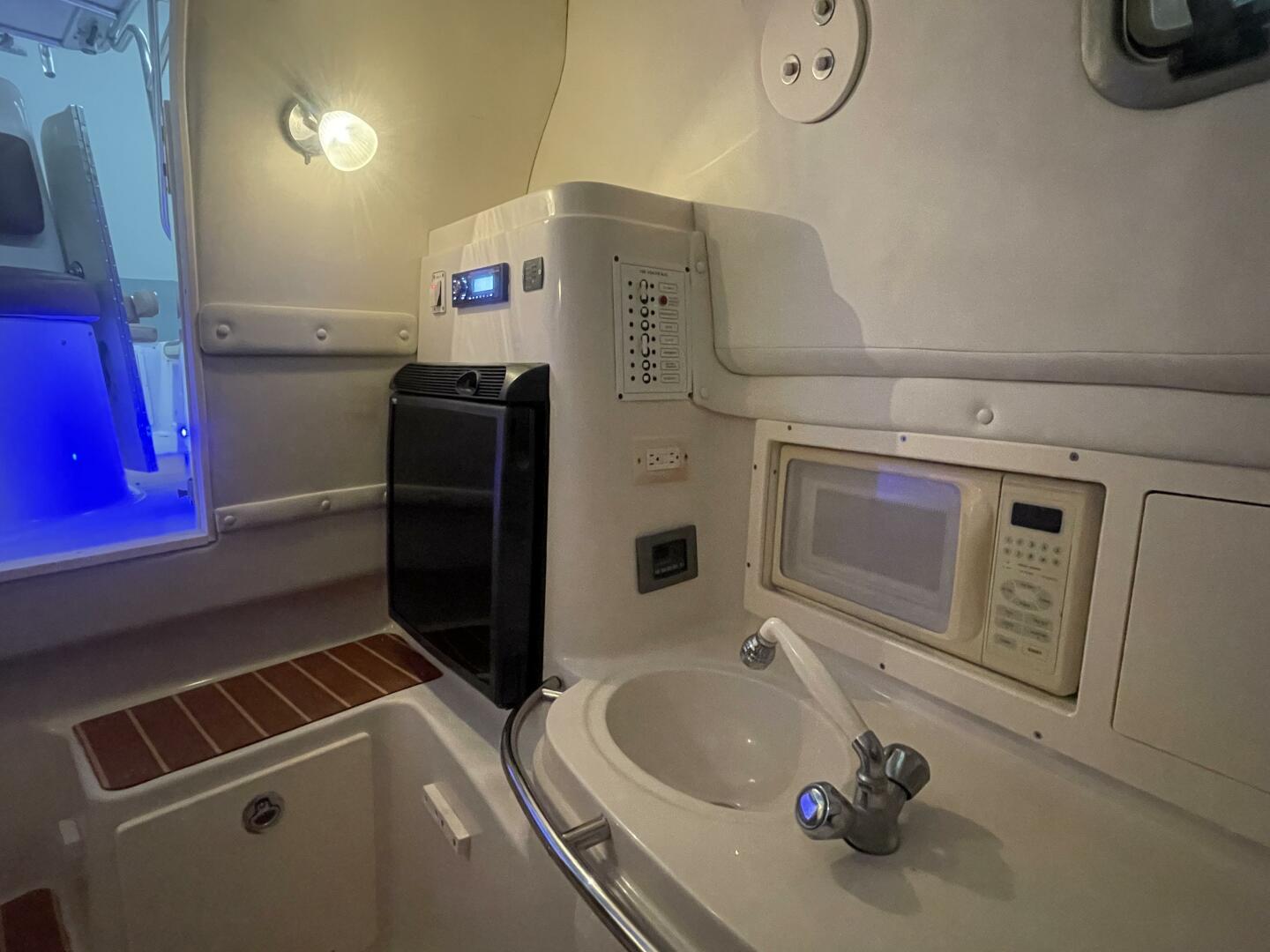 Next Adventure 31ft Cobia Yacht For Sale