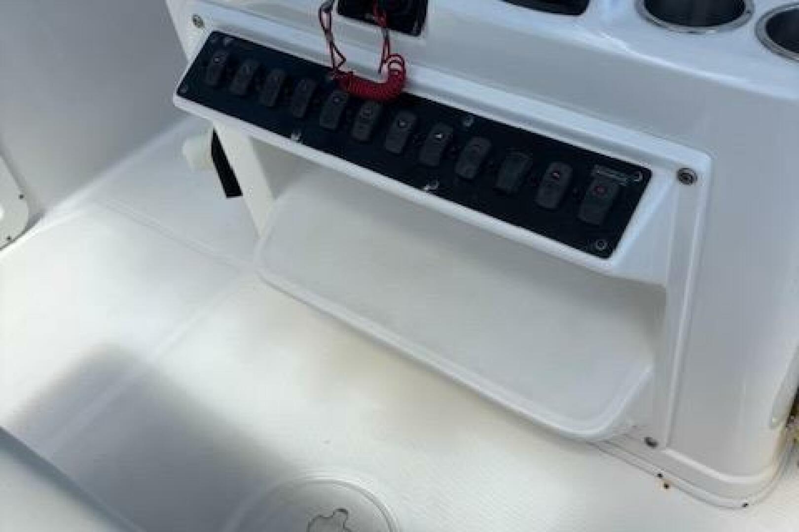 26ft Century Yacht For Sale