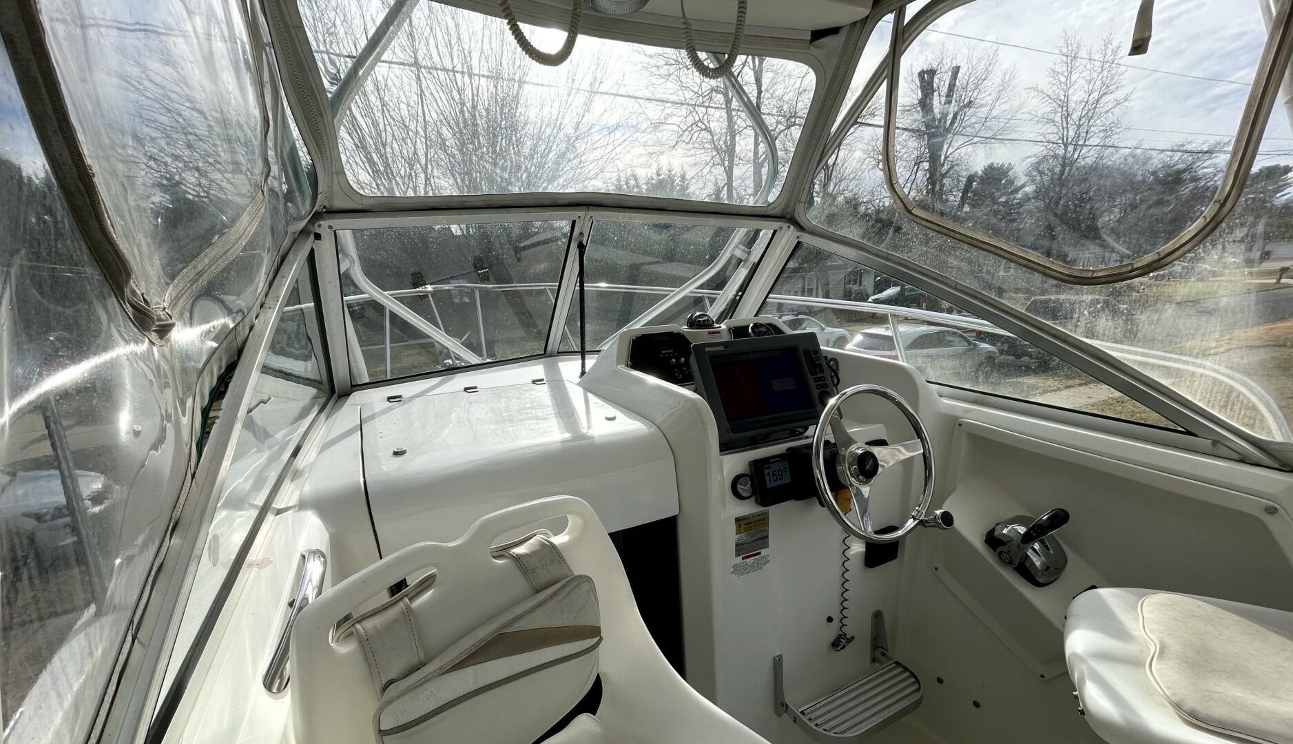 2001 Aquasport 250 Explorer