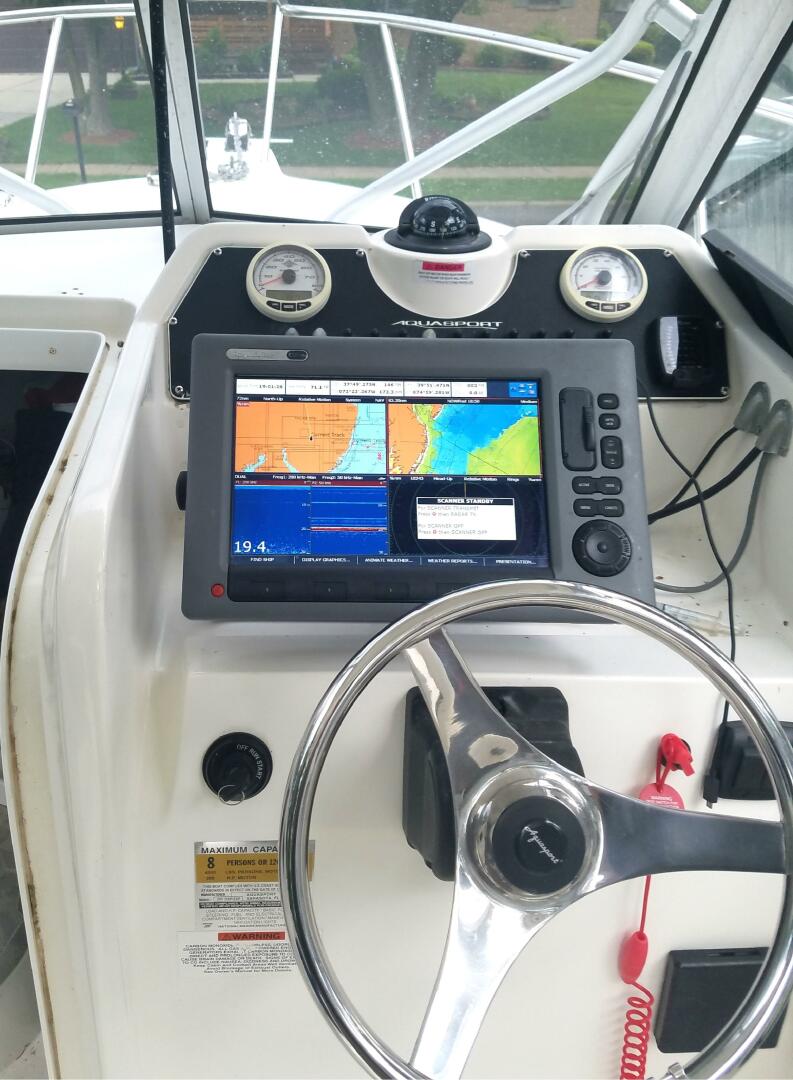 26ft Aquasport Yacht For Sale