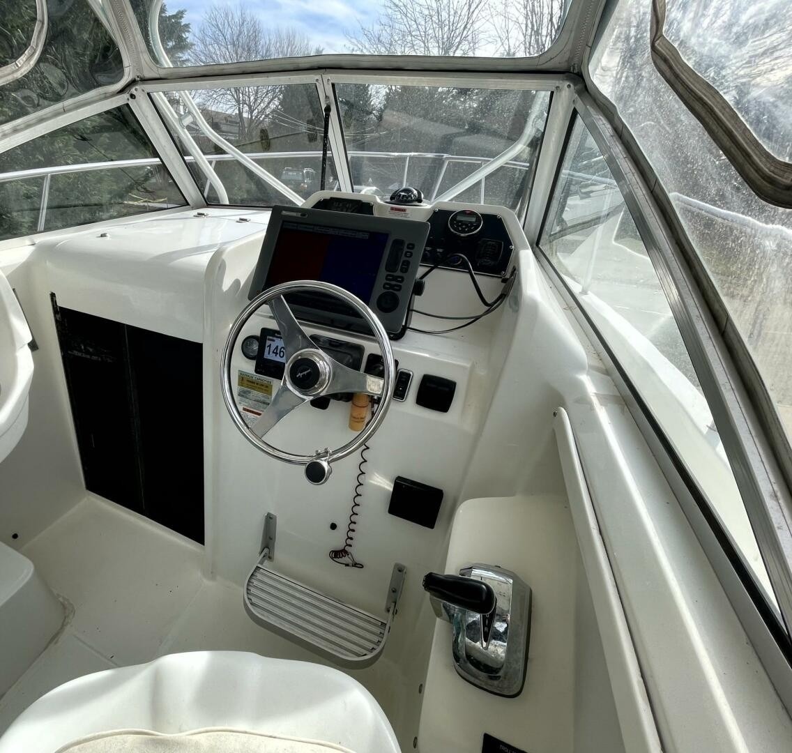 26ft Aquasport Yacht For Sale