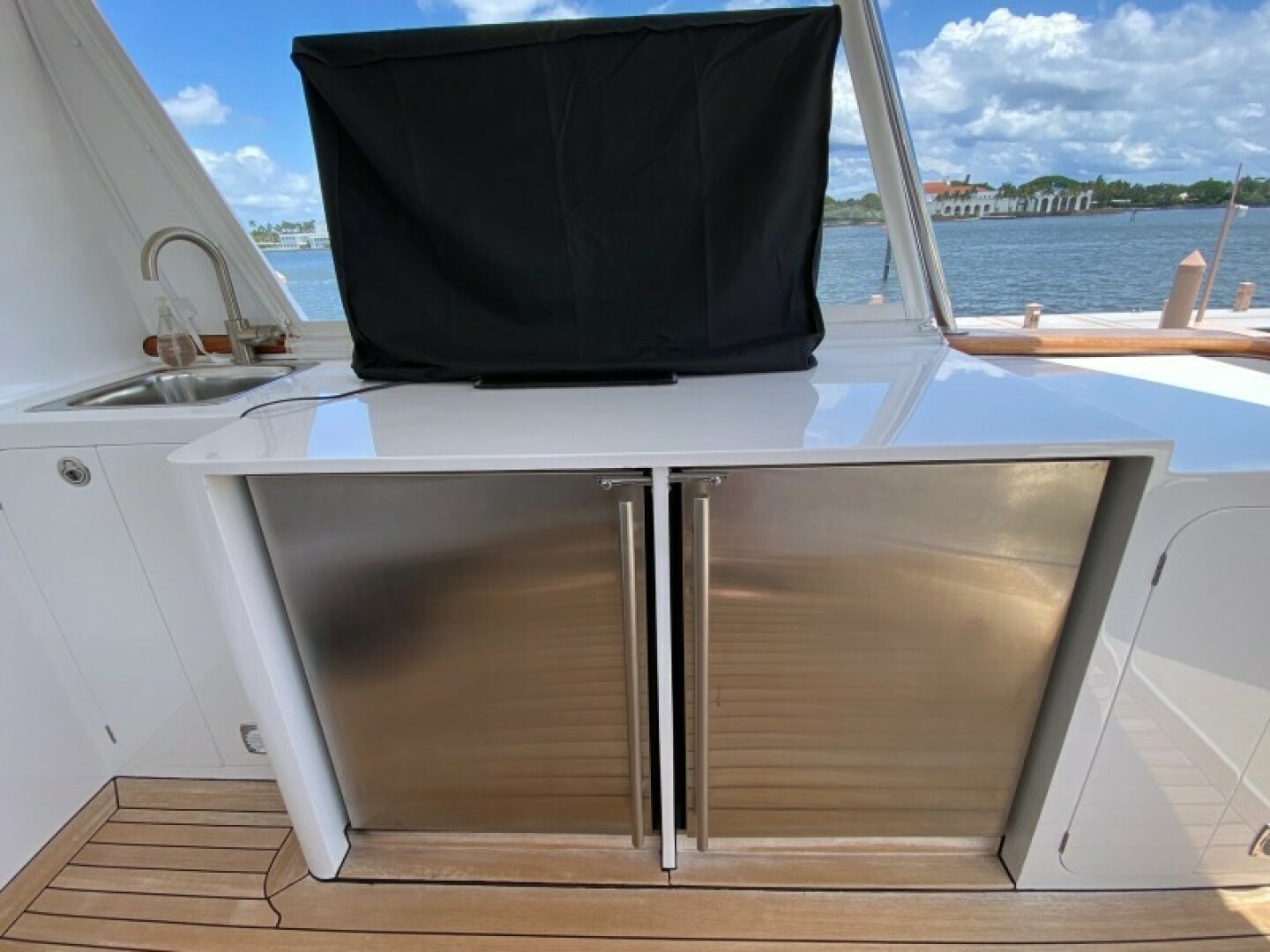 SEA BOLD 96ft C  Raymond Hunt   New England Boatworks Yacht For Sale