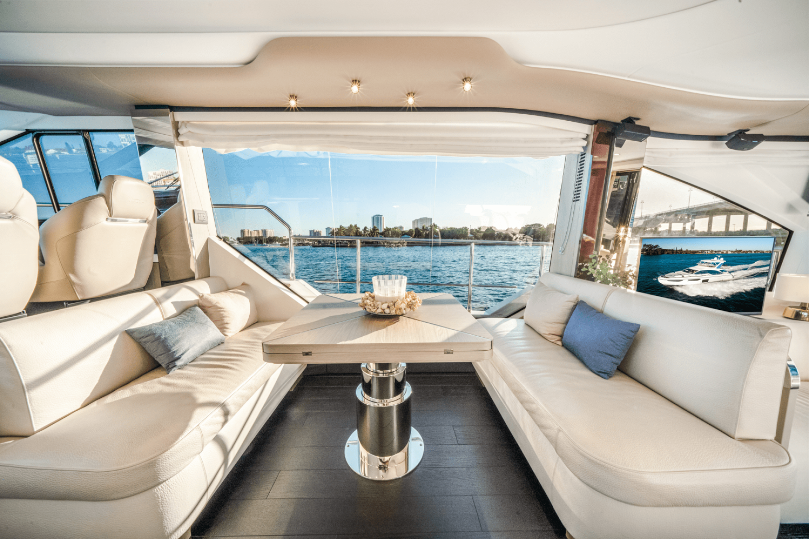 60ft Azimut Yacht For Sale