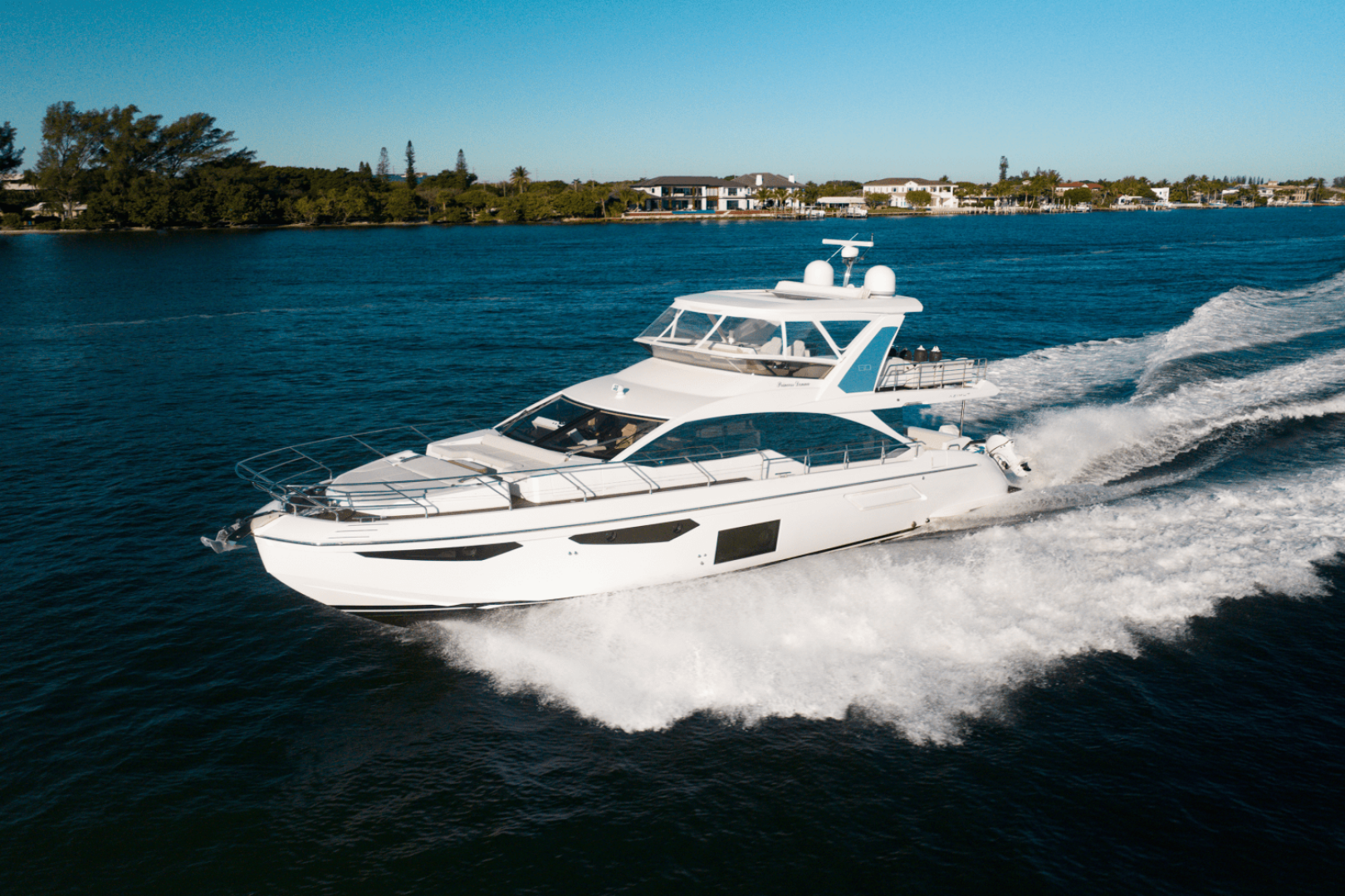 60ft Azimut Yacht For Sale