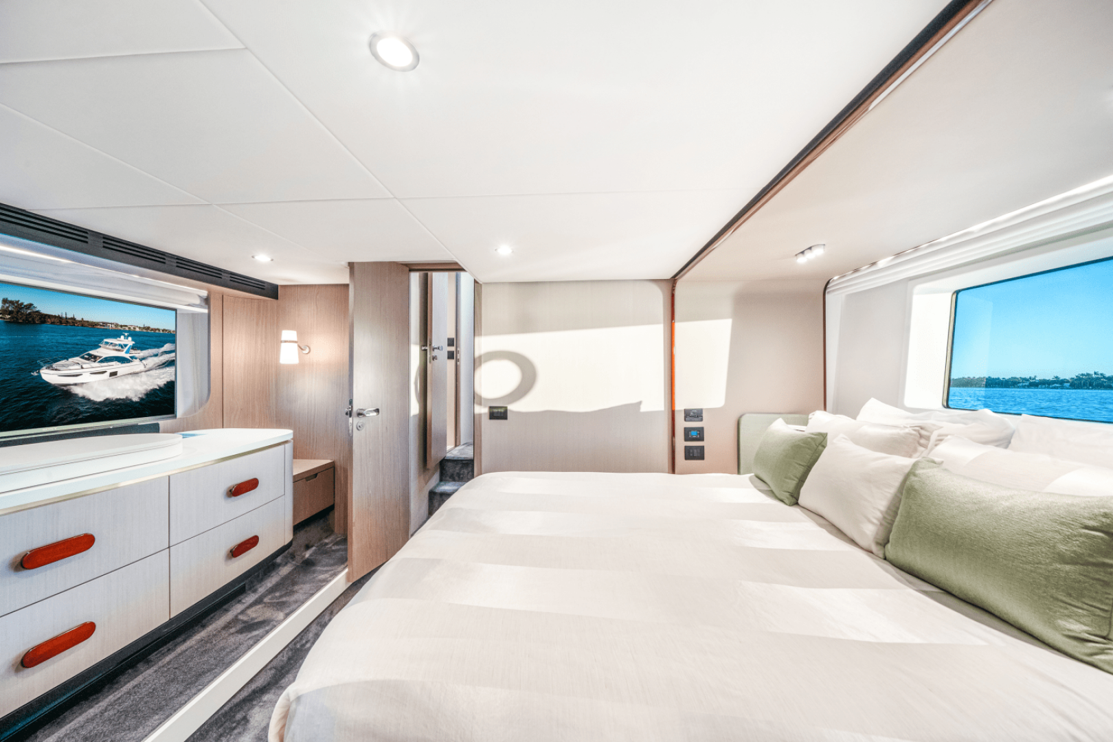 60ft Azimut Yacht For Sale