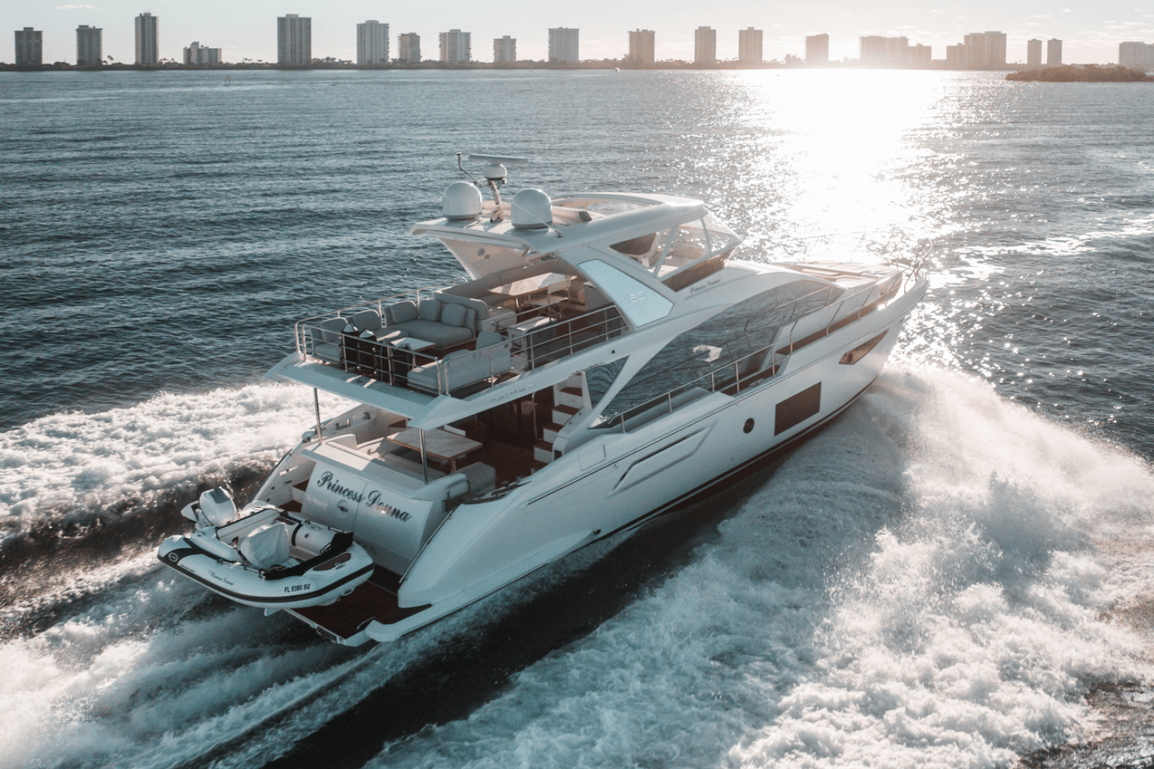 60ft Azimut Yacht For Sale