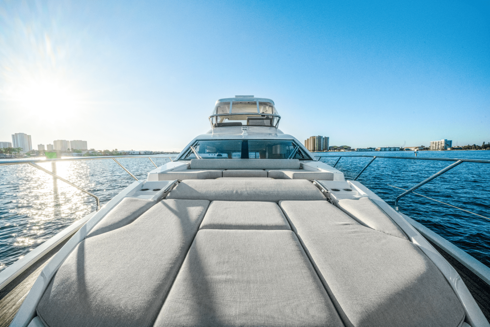 60ft Azimut Yacht For Sale