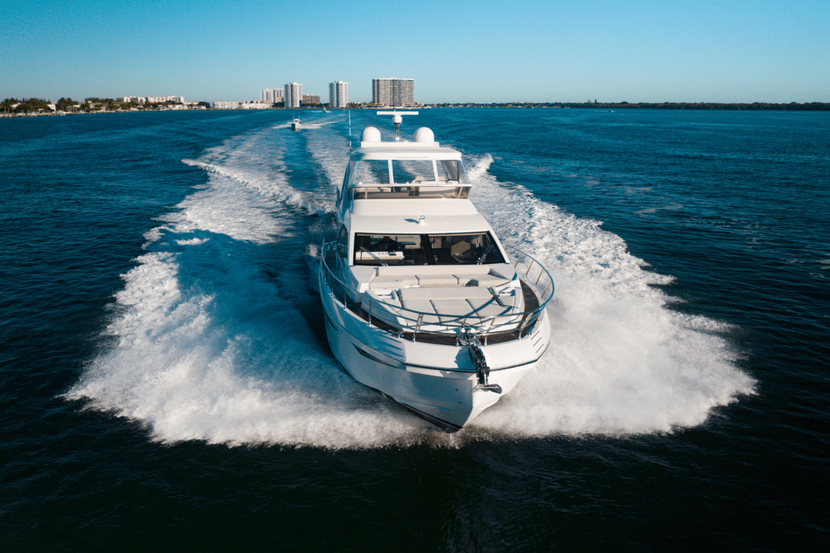 60ft Azimut Yacht For Sale