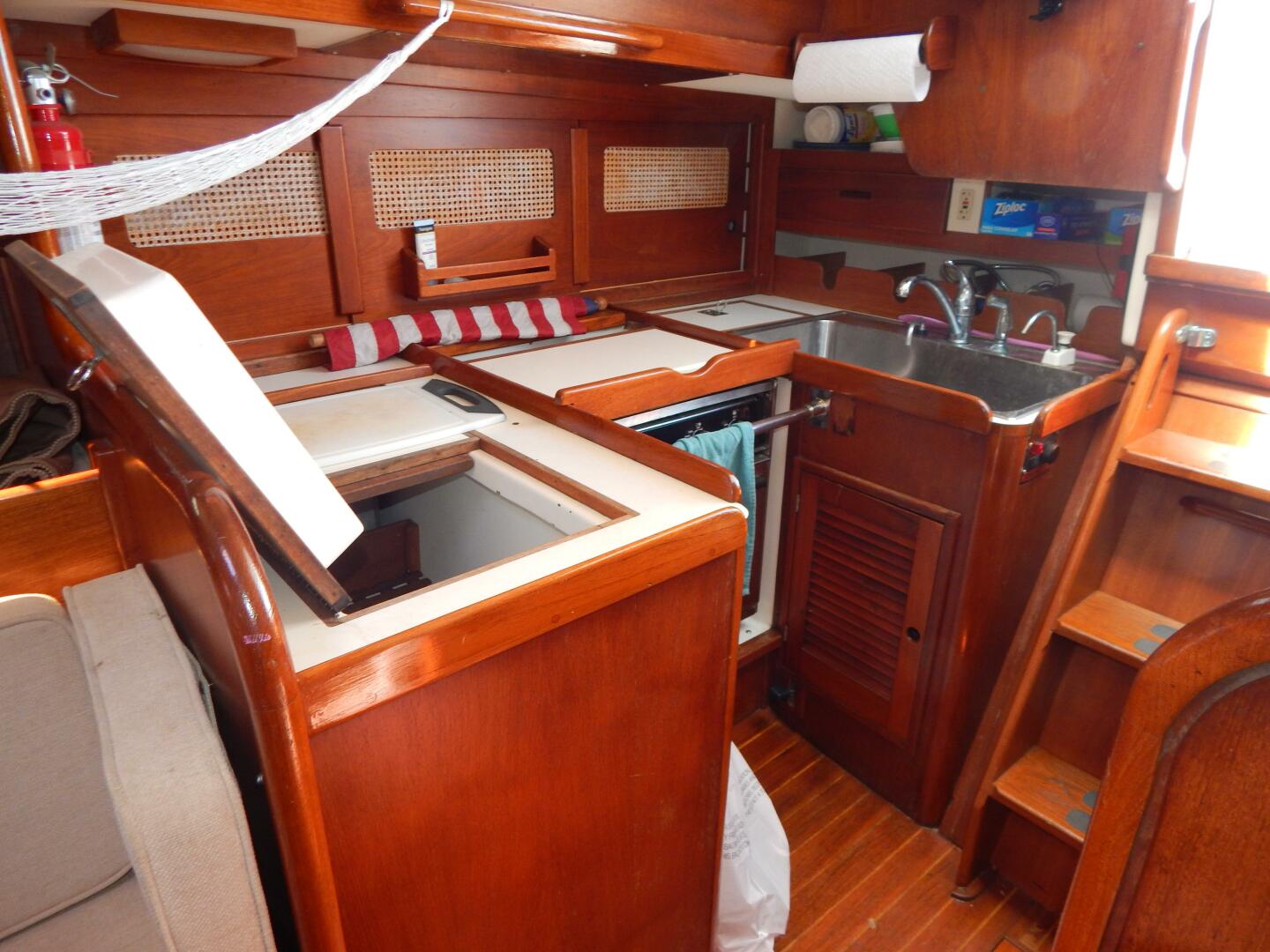 Sandpiper 37ft Tartan Yacht For Sale
