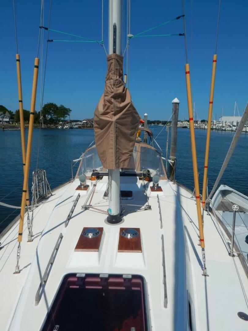 Sandpiper 37ft Tartan Yacht For Sale