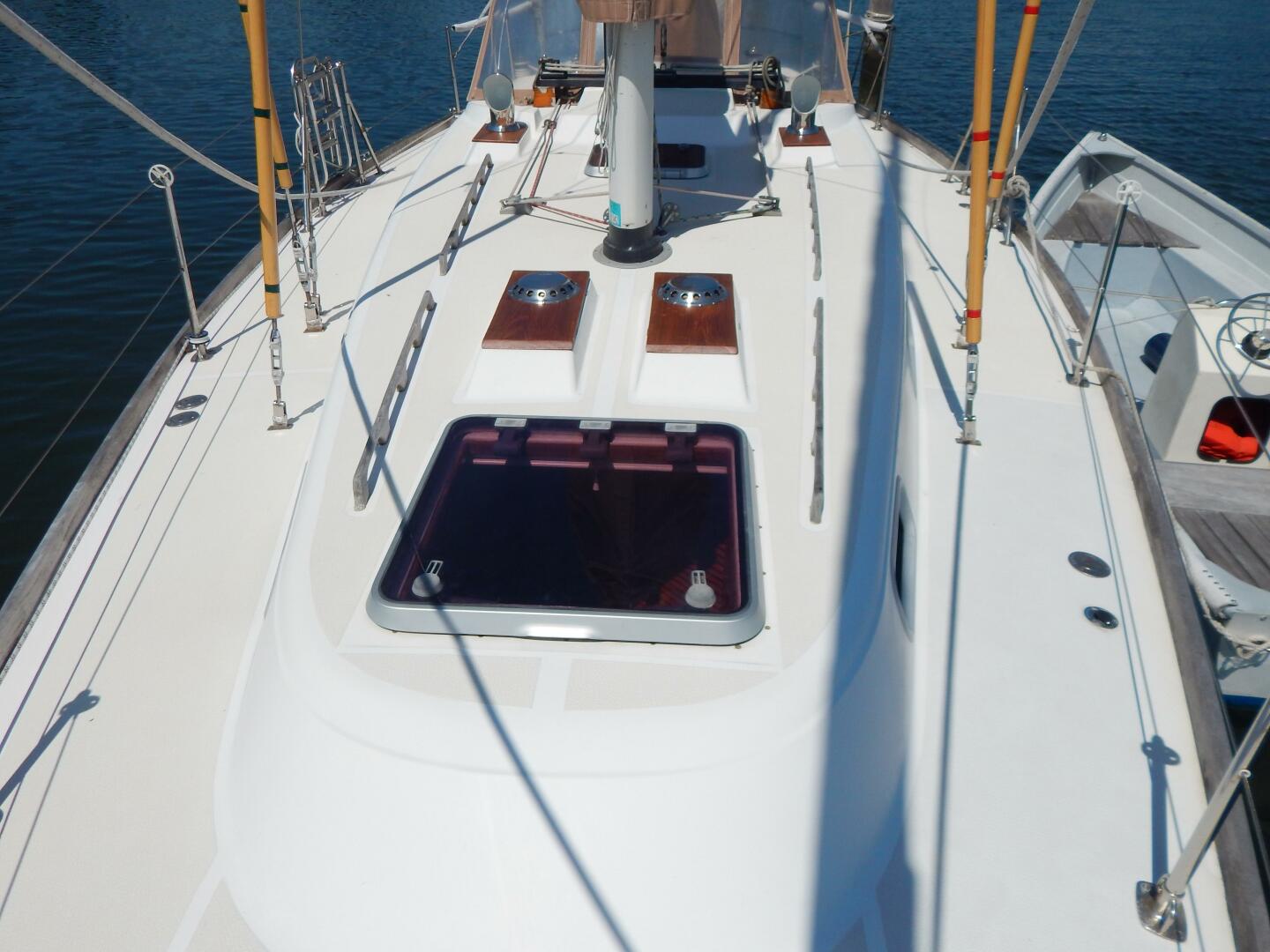 Sandpiper 37ft Tartan Yacht For Sale