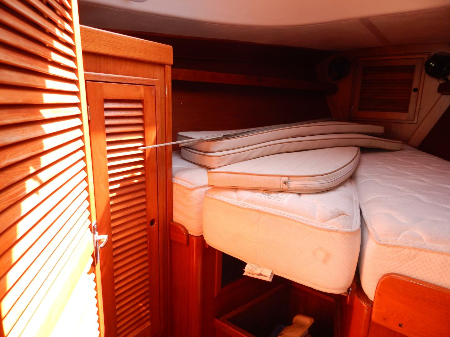 Sandpiper 37ft Tartan Yacht For Sale