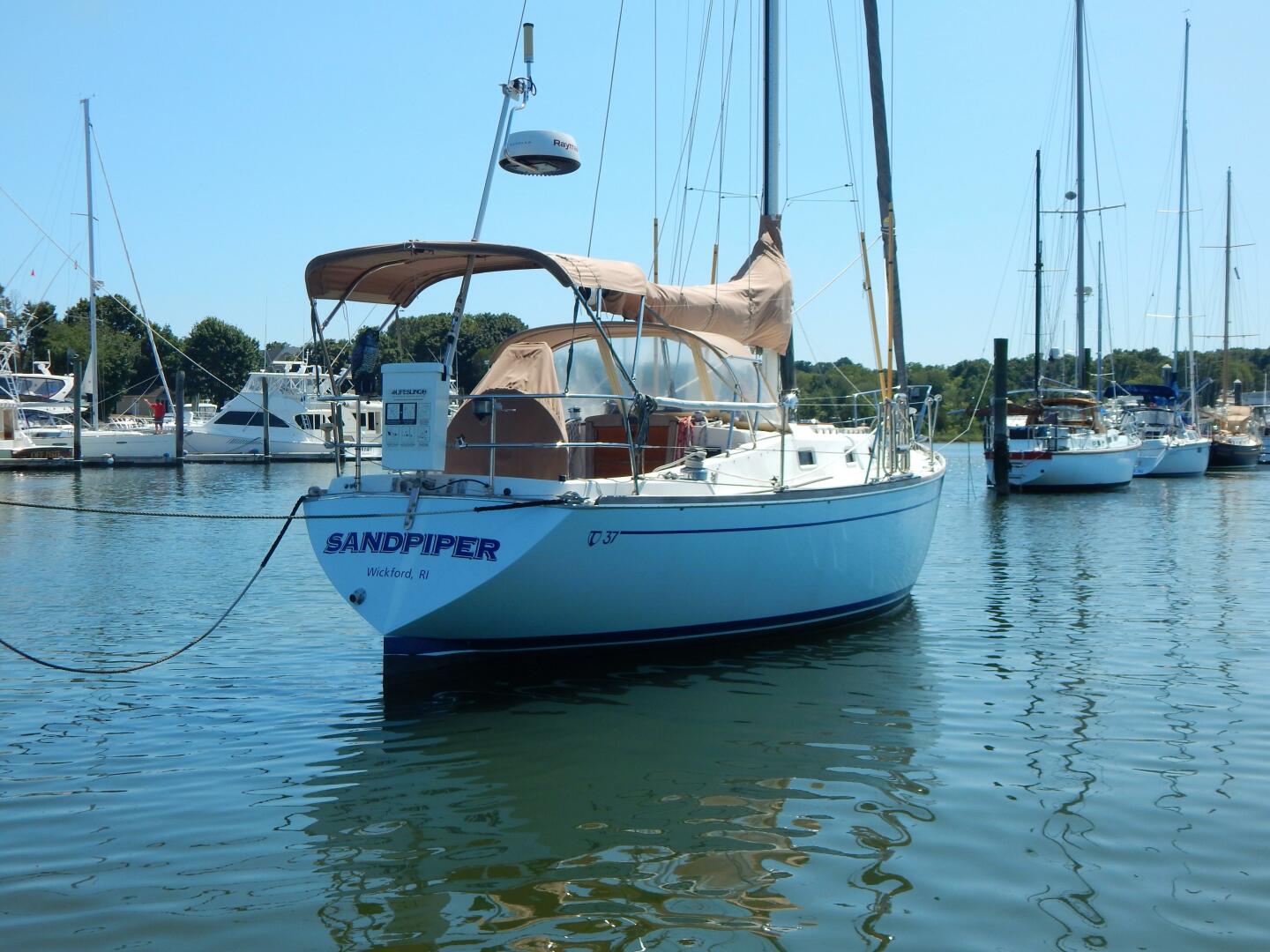 Sandpiper 37ft Tartan Yacht For Sale
