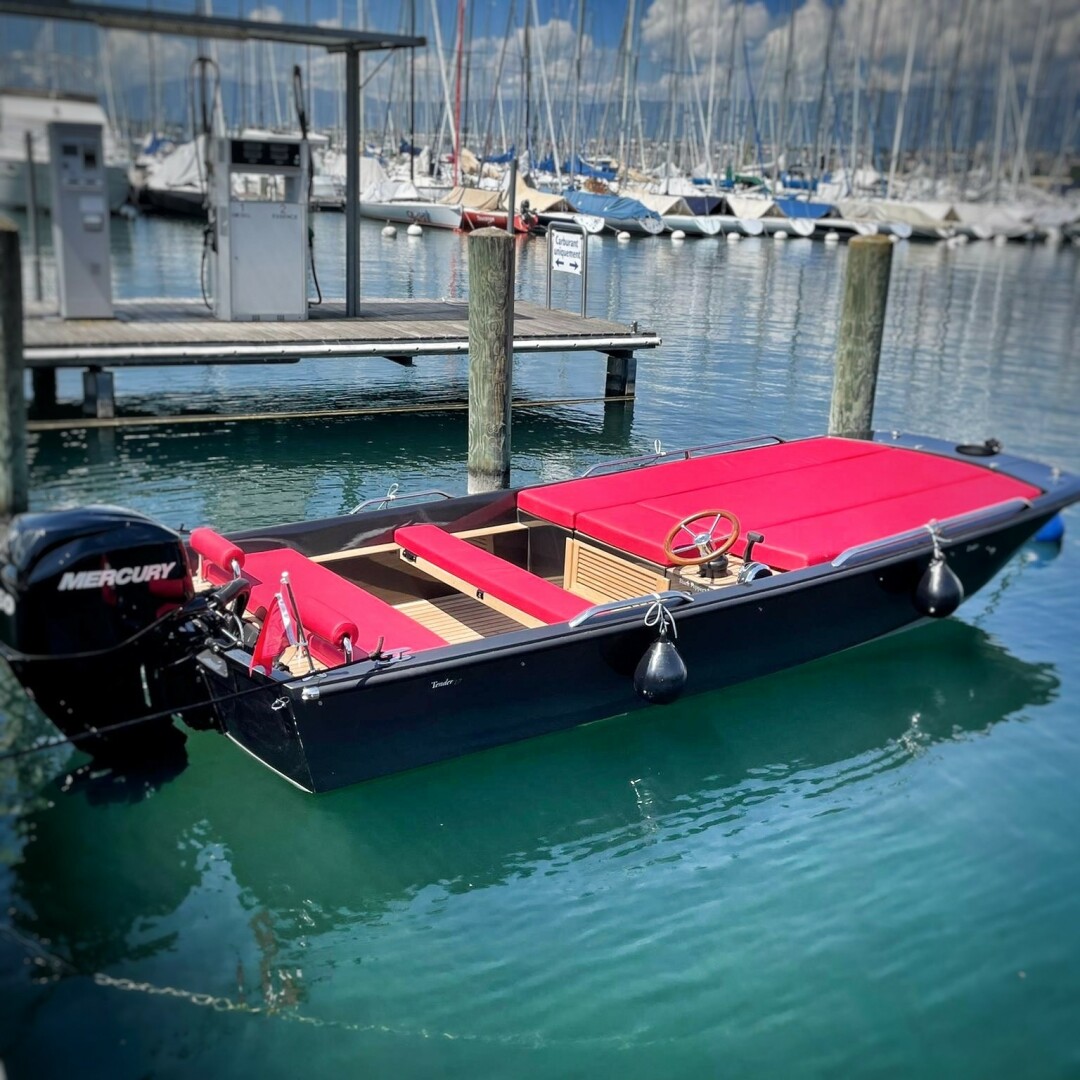 17ft Black Pepper Yacht For Sale