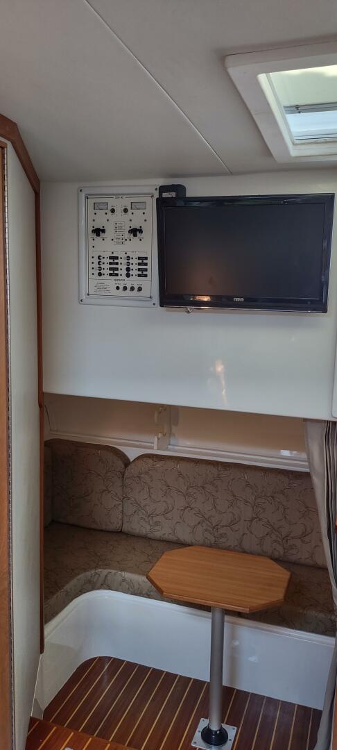 Midships dining