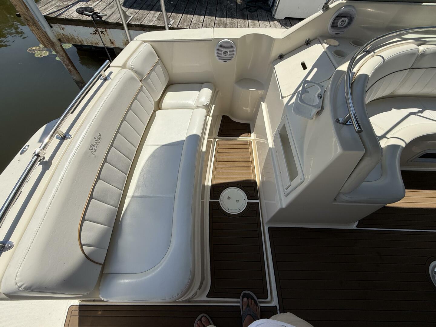 Pullin J s 27ft Rinker Yacht For Sale