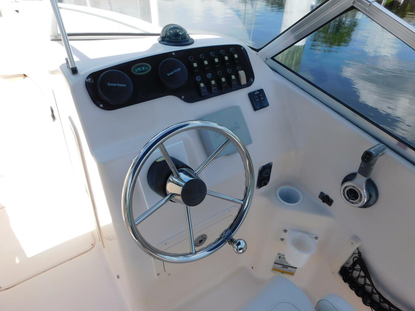 24ft Grady White Yacht For Sale