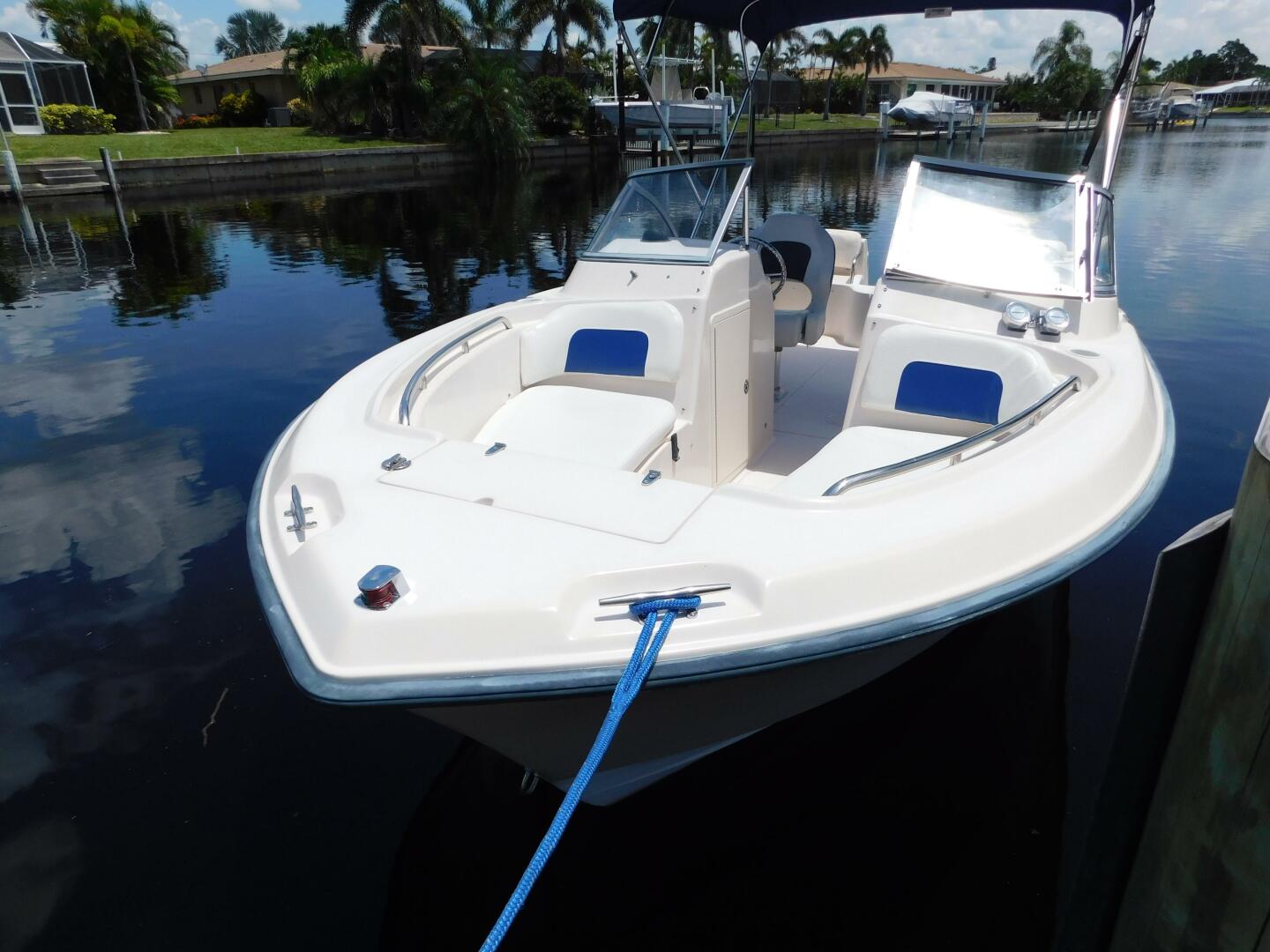 24ft Grady White Yacht For Sale