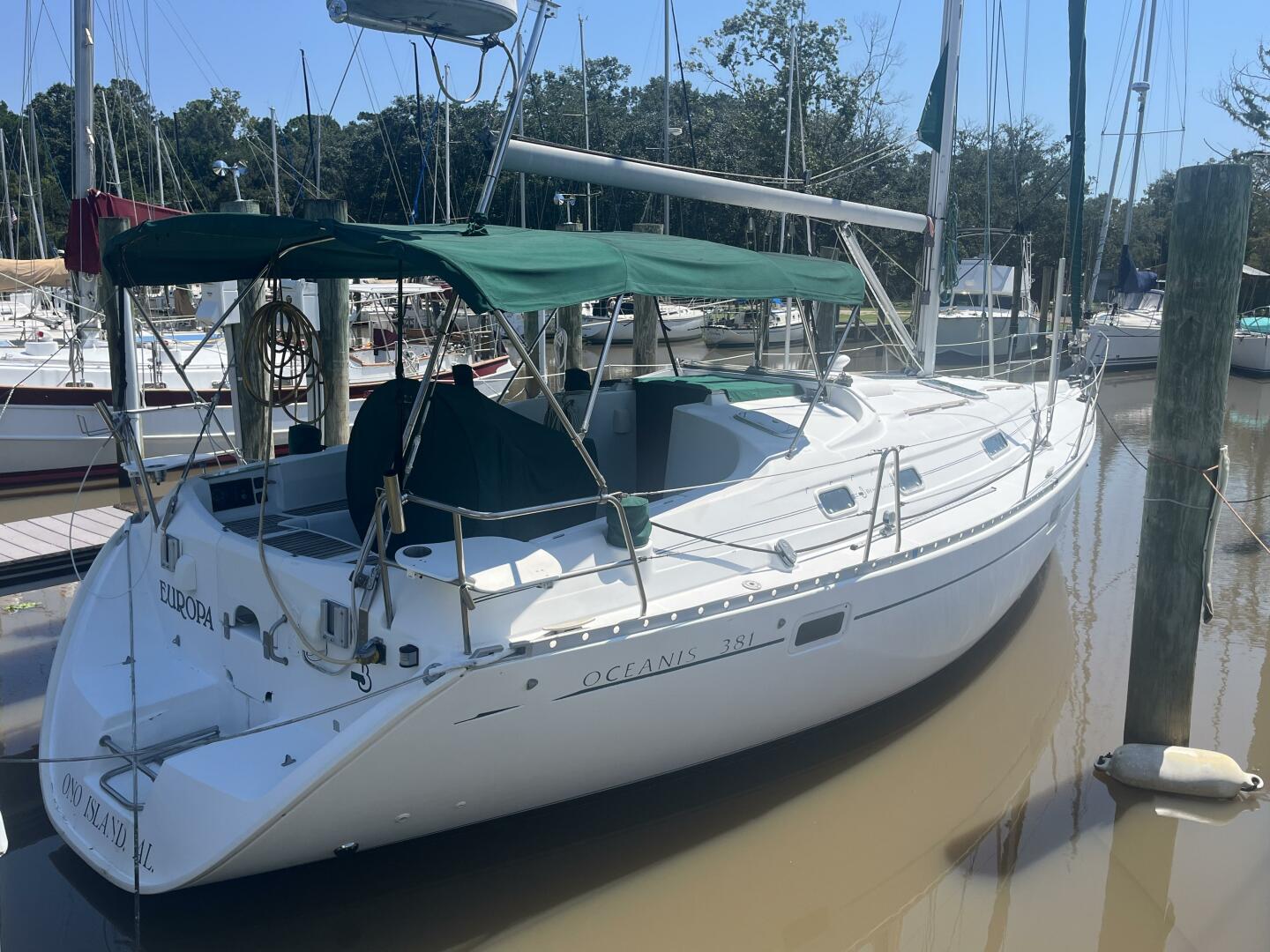 Europa 38ft Beneteau Yacht For Sale