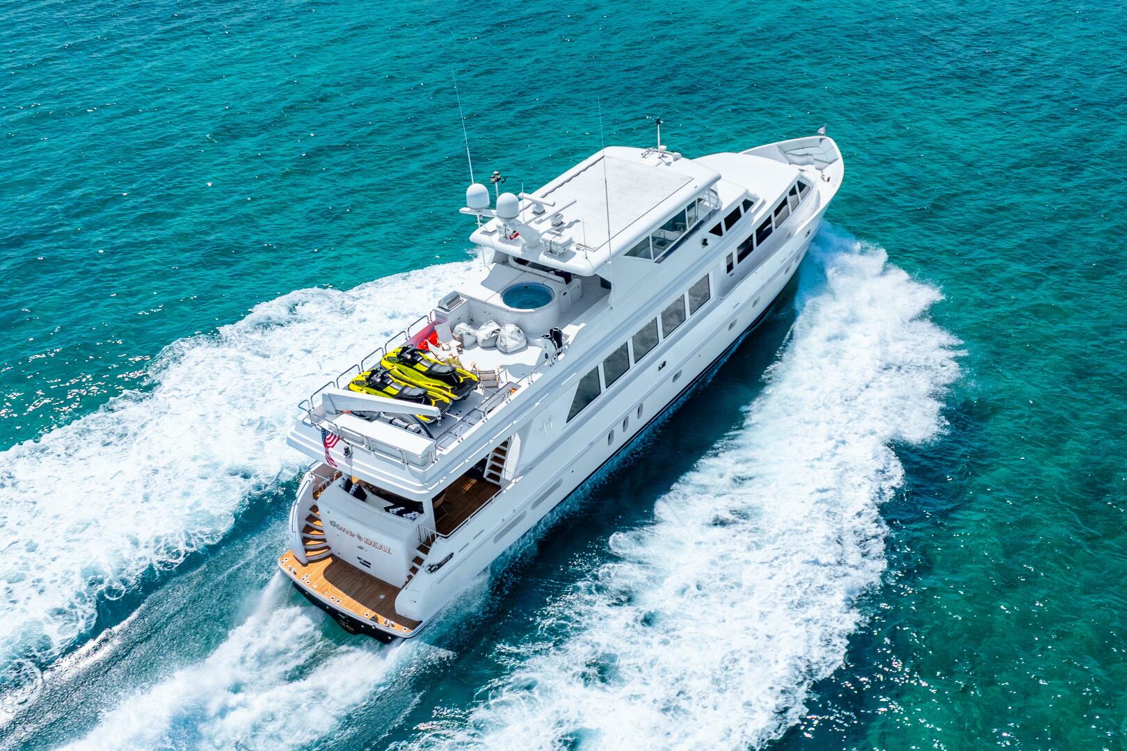 Done Deal 101ft Hargrave Yacht For Sale