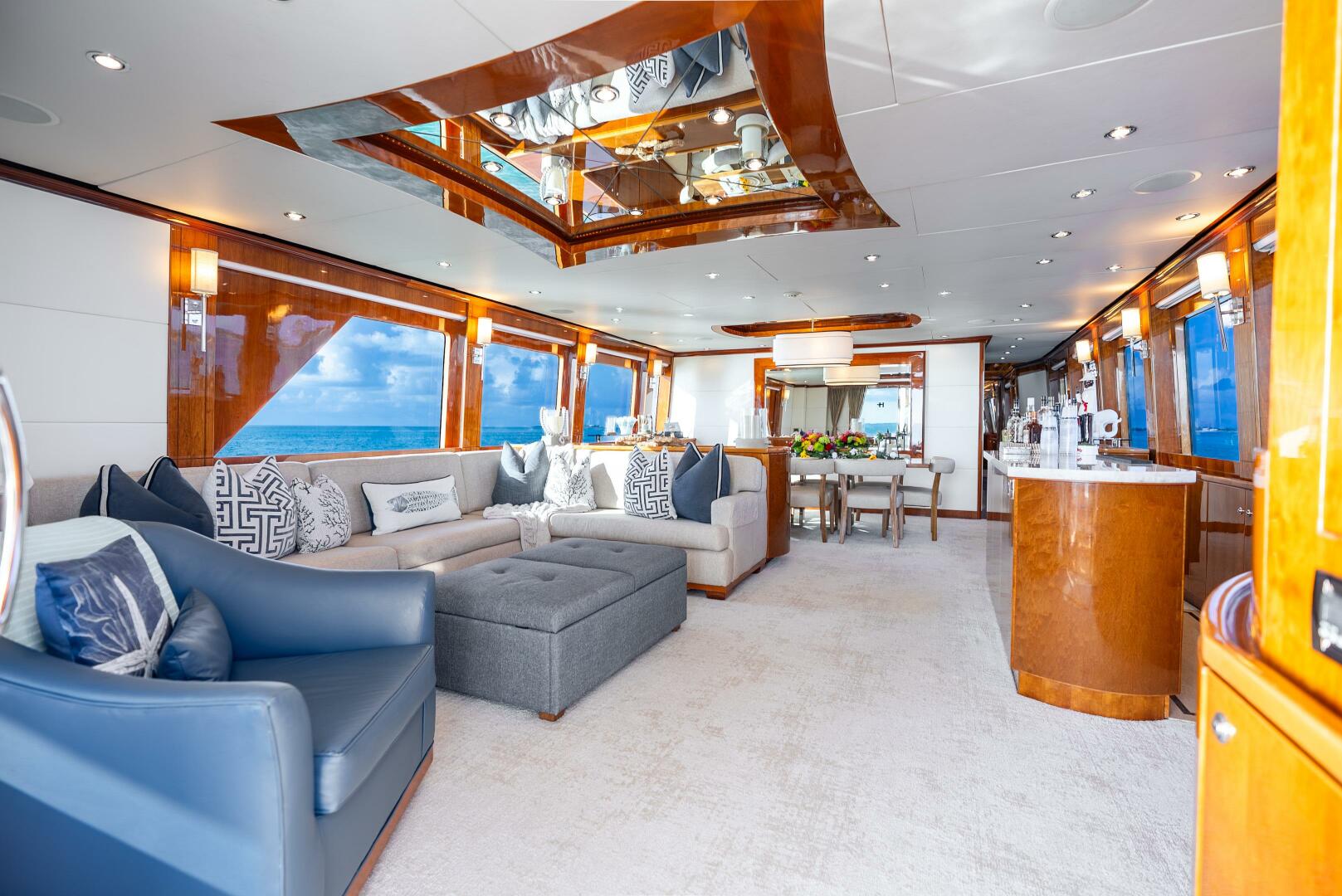 Done Deal 101ft Hargrave Yacht For Sale
