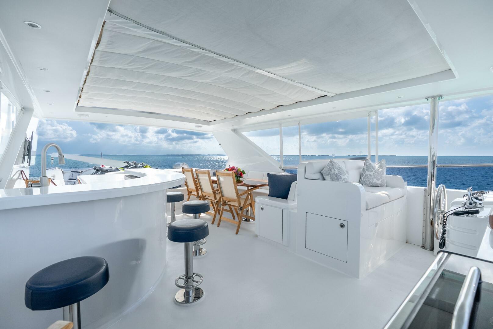 Done Deal 101ft Hargrave Yacht For Sale