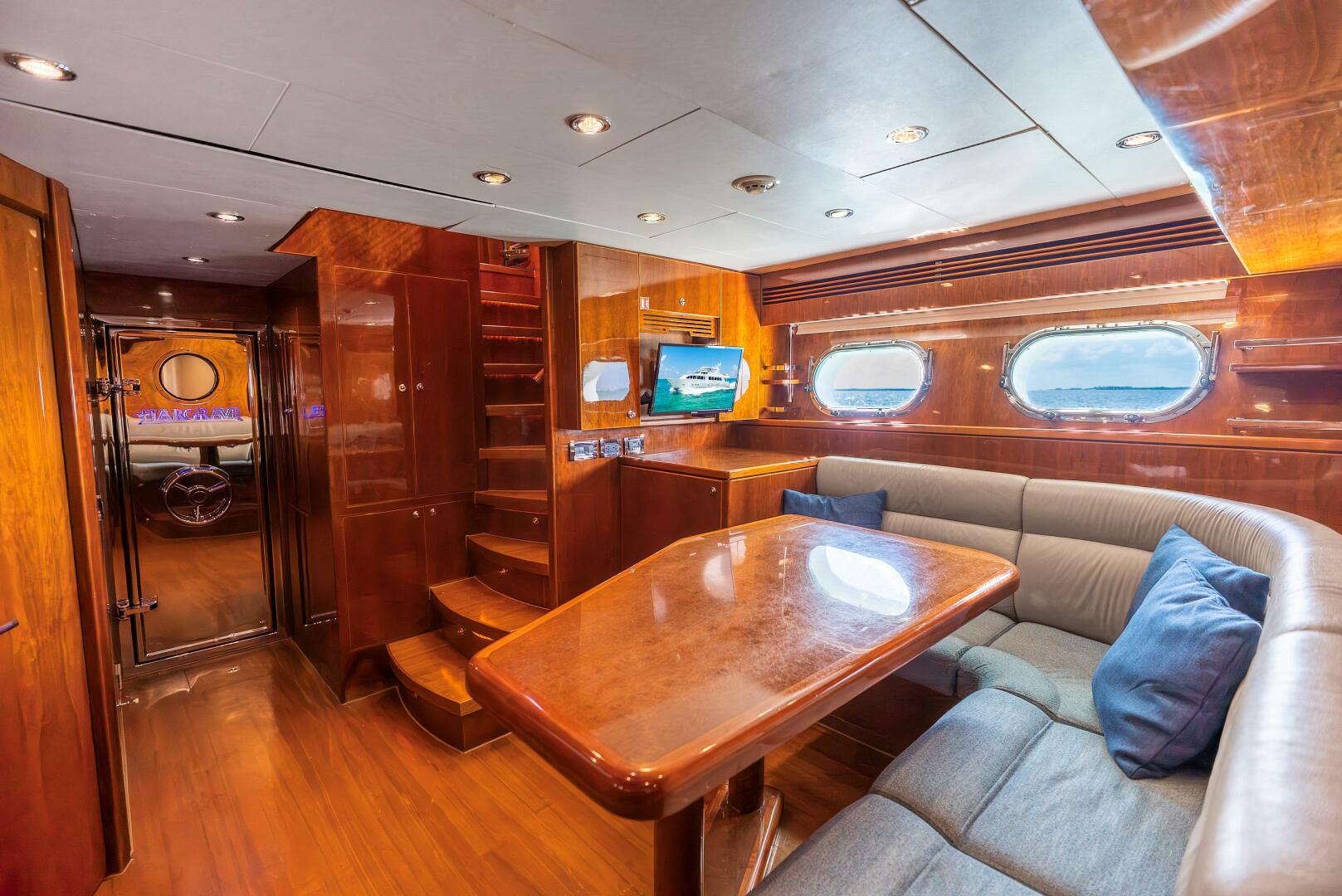Done Deal 101ft Hargrave Yacht For Sale