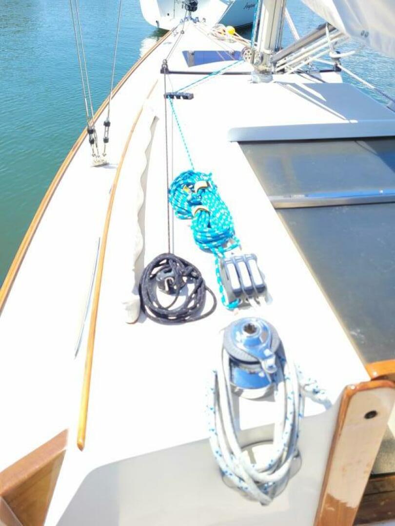 Rosebud 28ft Alerion Yacht For Sale