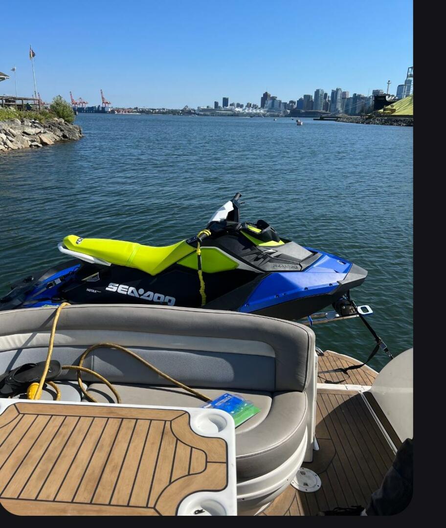 37ft Sea Ray Yacht For Sale