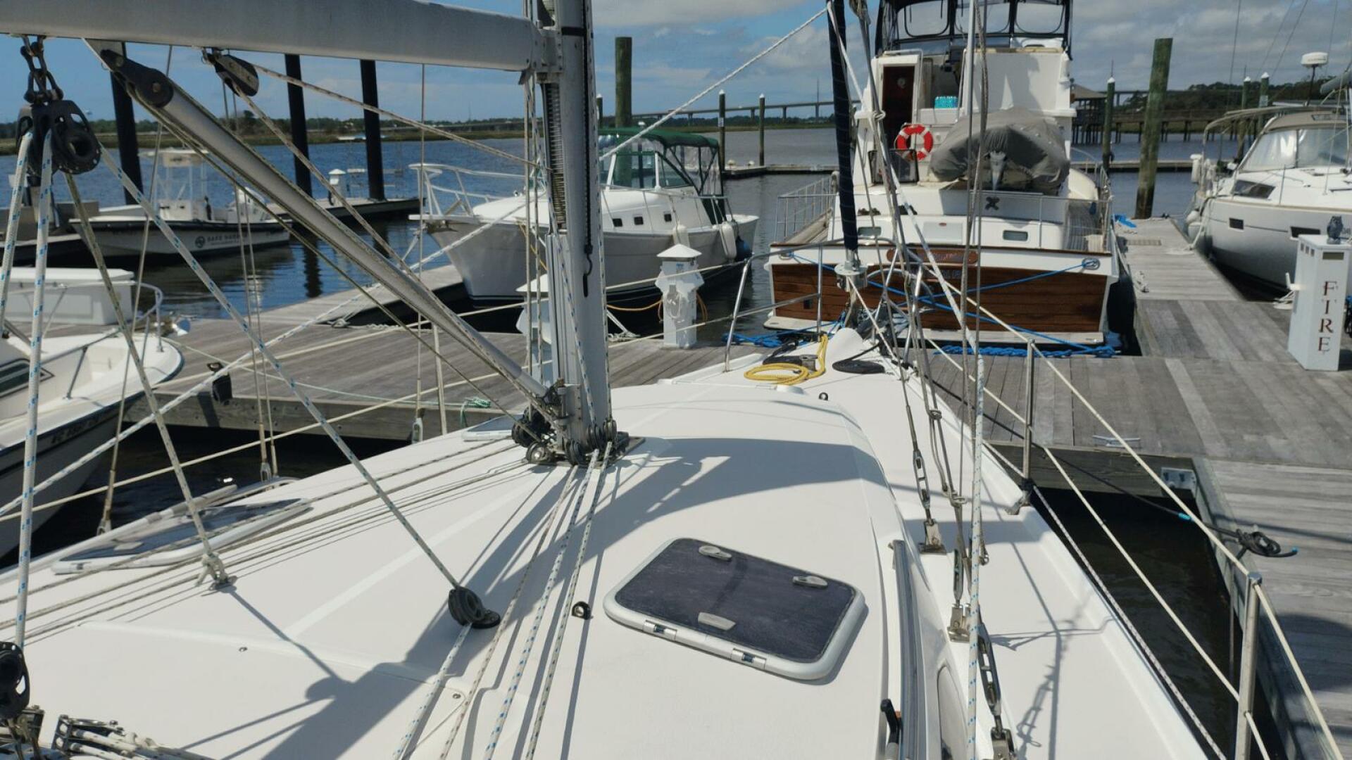 Seraph 35ft Catalina Yacht For Sale
