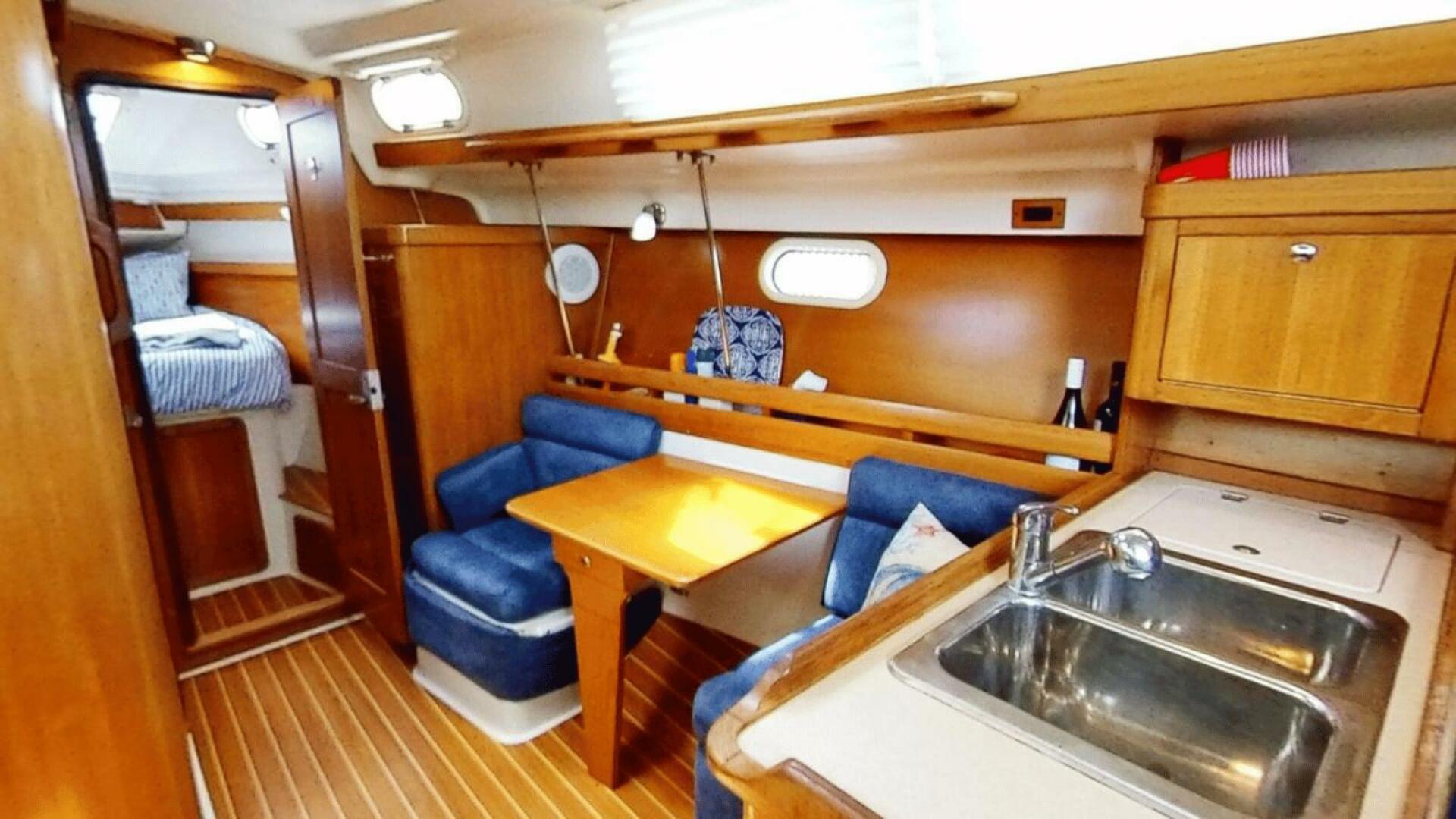 Seraph 35ft Catalina Yacht For Sale